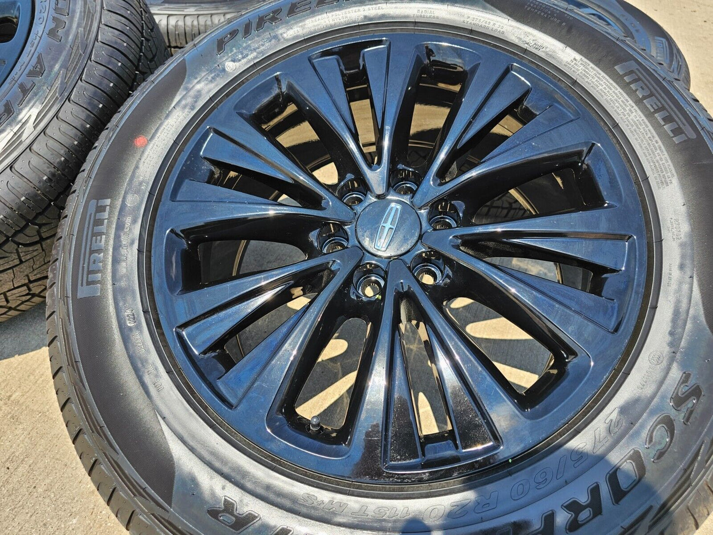 20" Lincoln Navigator OEM rims wheels 10024 tires 2015 2016 2017 2018 2020 2021