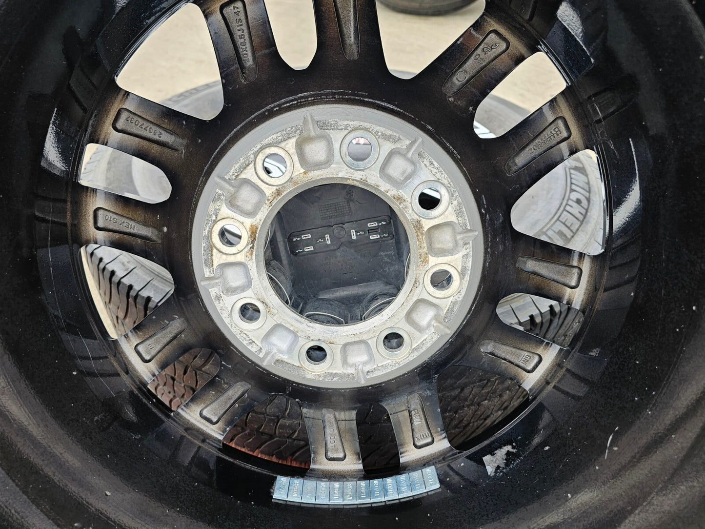20" GMC Sierra AT4 2500 3500 OEM wheels rims 5950 Silverado MICHELIN