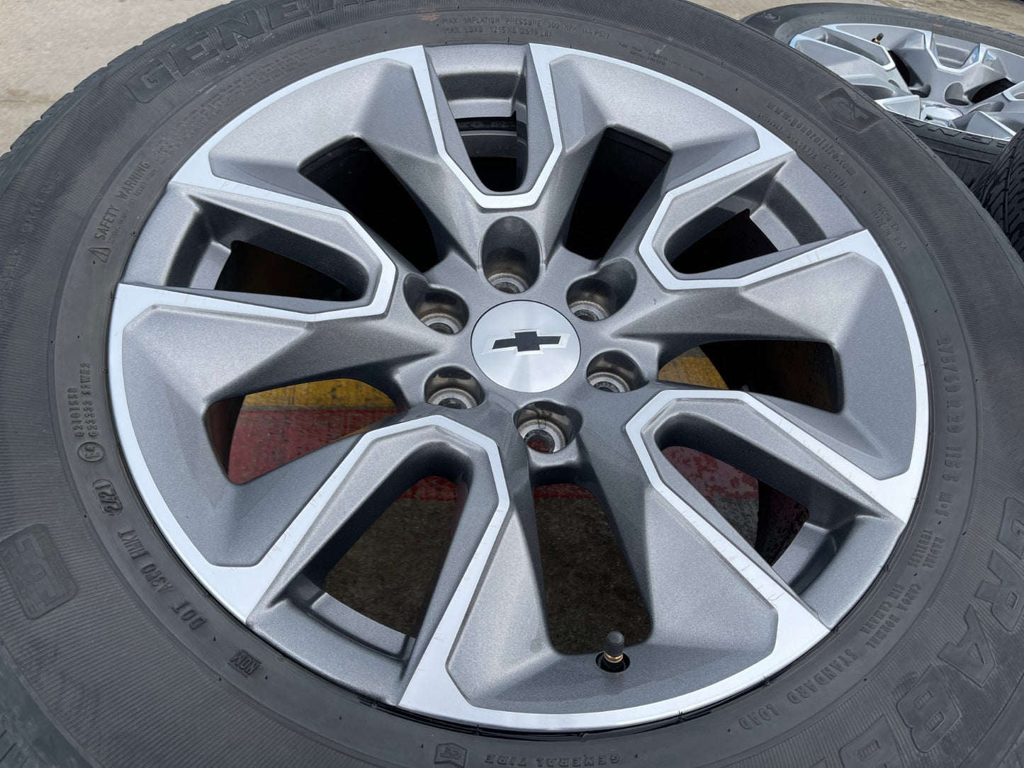 20" Chevy Silverado 1500 Tahoe Suburban OEM 5915 5916 wheels rims