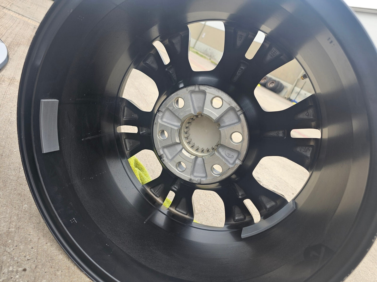 18" Chevy Silverado ZR2 Tahoe GMC Sierra OEM 95415 wheel rim 2023 2024 2025 NEW