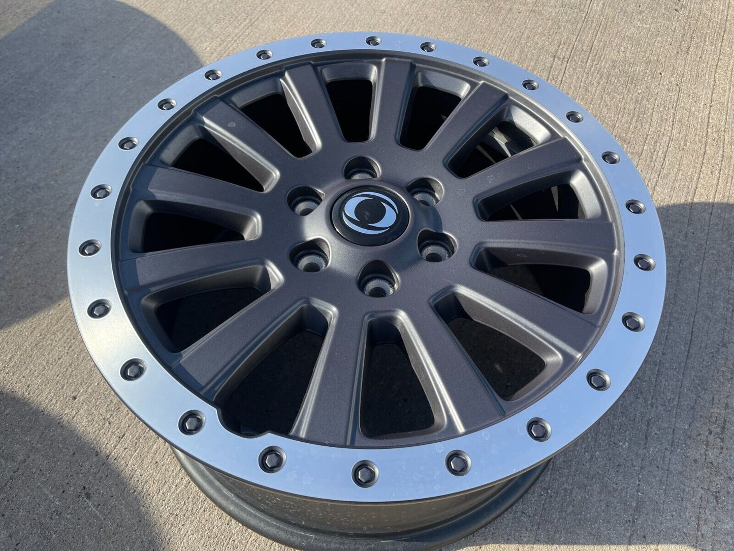 (1) 18" INEOS Grenadier OEM wheel rim beadlock 2023 2024 2025 NEW Spare