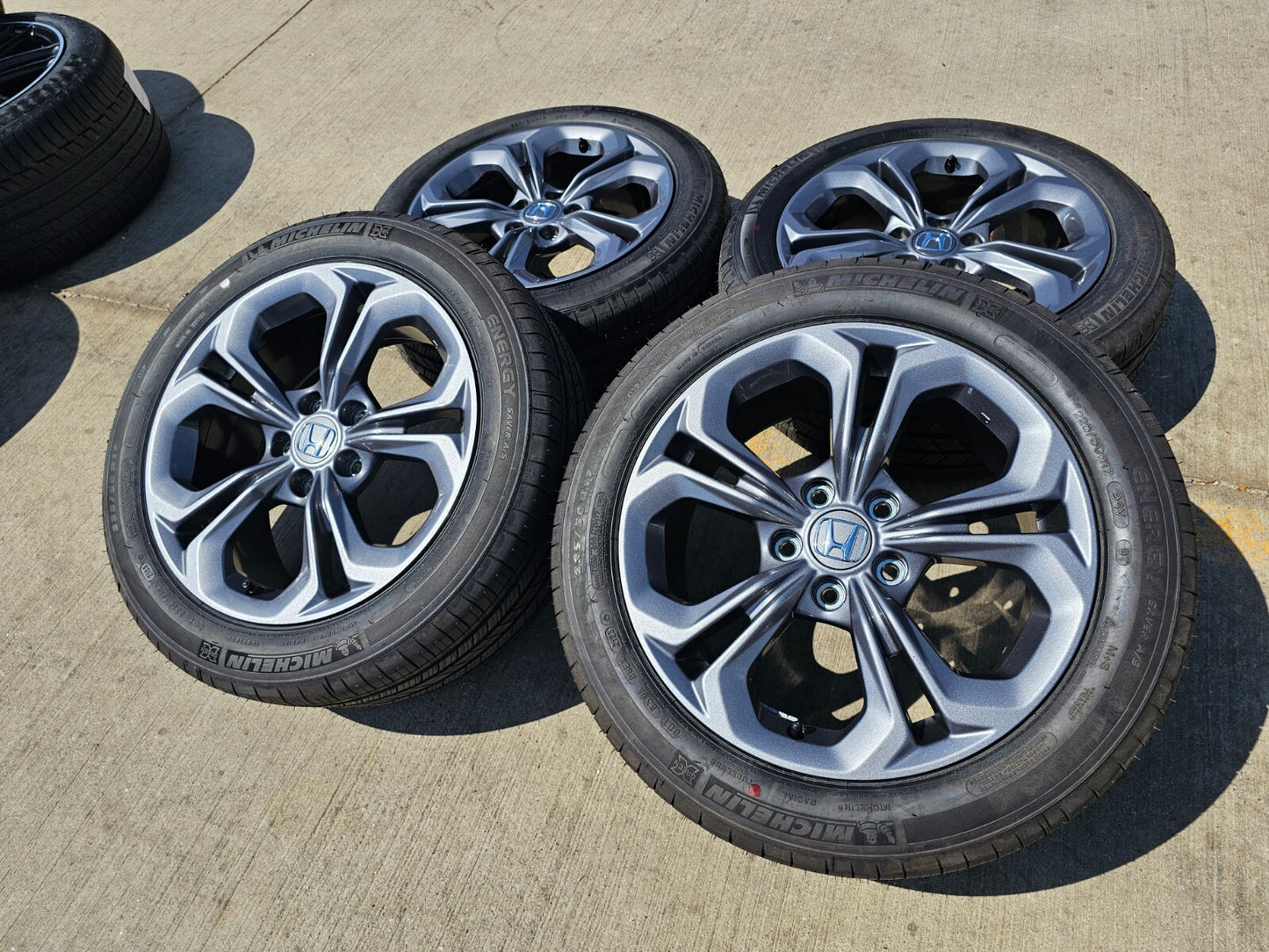 17" Honda Accord OEM wheels rims tires 17075 Civic 2022 2023 2024 2025 NEW