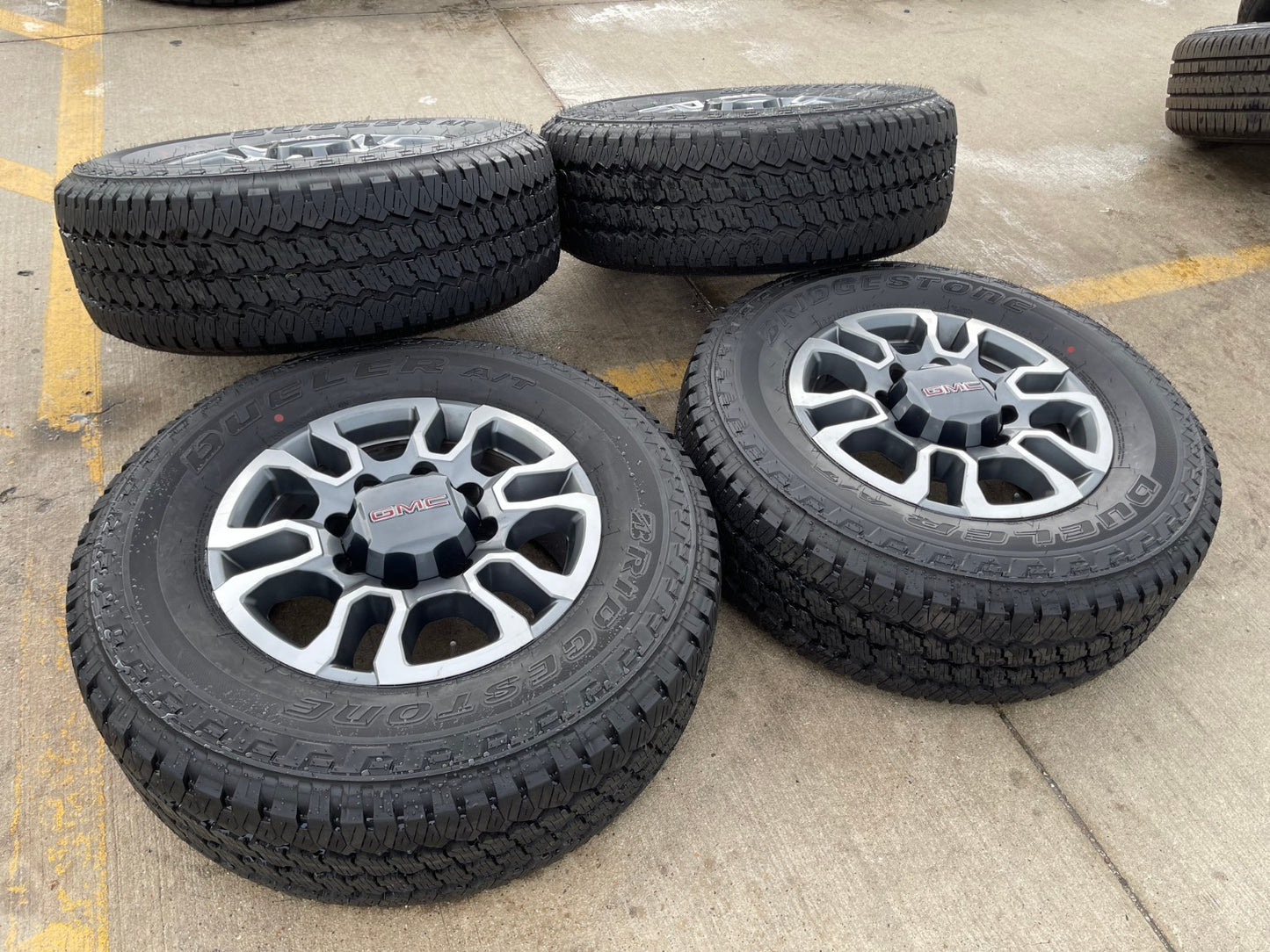 18" GMC Sierra AT4X Chevy Silverado 2500 3500 OEM 5949 wheels rims BRIDGESTONE