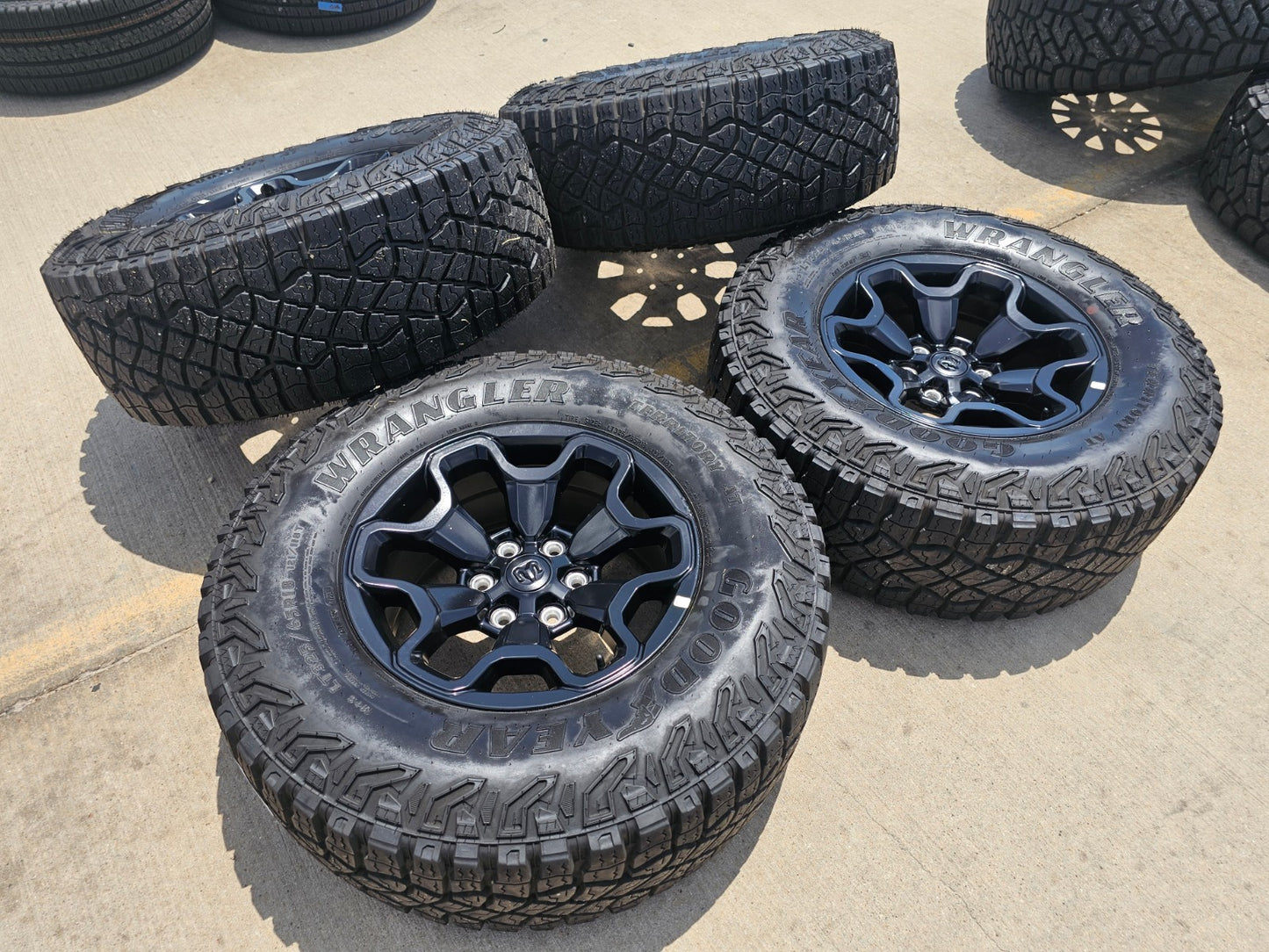 18" Dodge Ram 1500 TRX RHO Black OEM 66002 wheels rims TERRITORY M/T 35"
