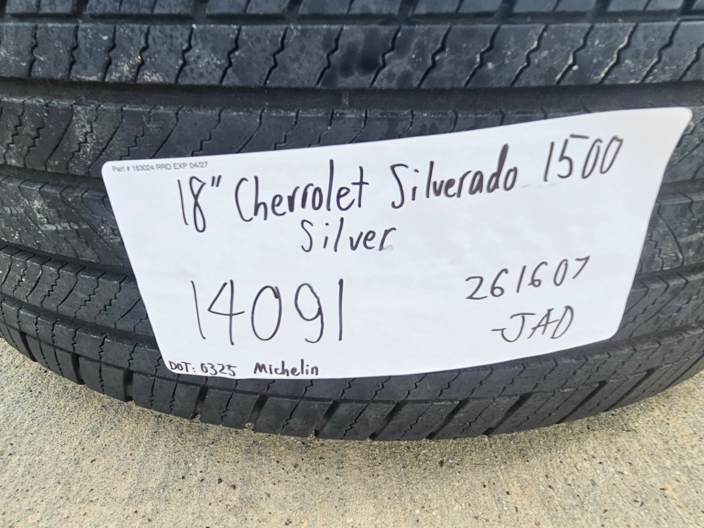 18" Chevy Silverado Suburban Tahoe OEM 14091 wheels rims GMC SET MICHELIN