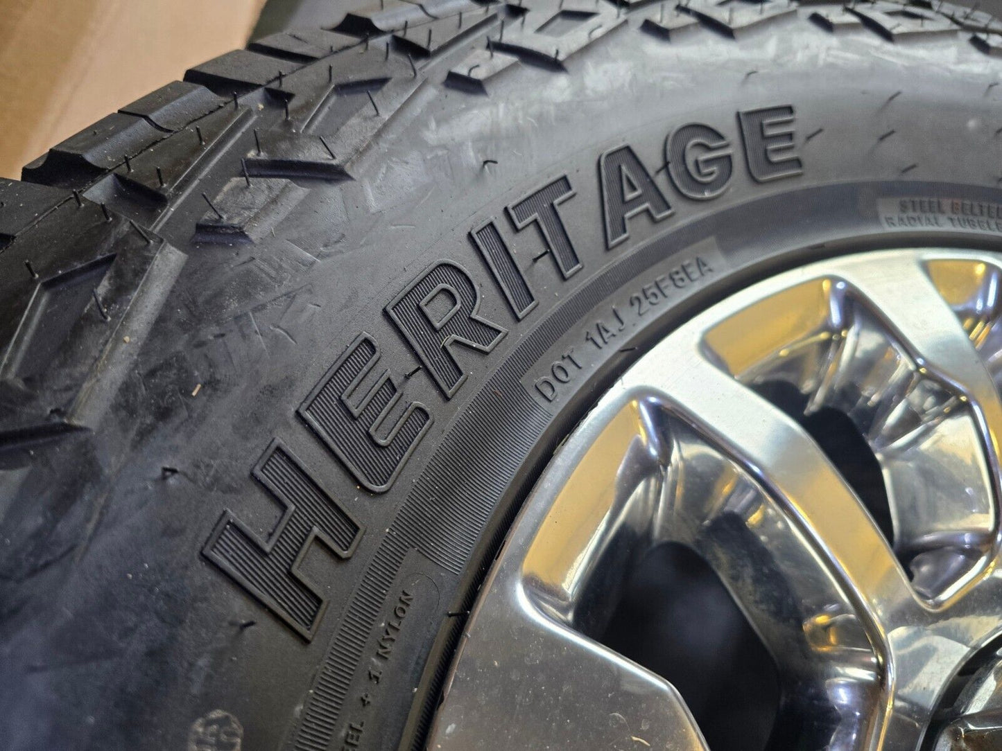 18" Ford F-250 F-350 OEM rims wheels 10290 chrome TREMOR tires 35"