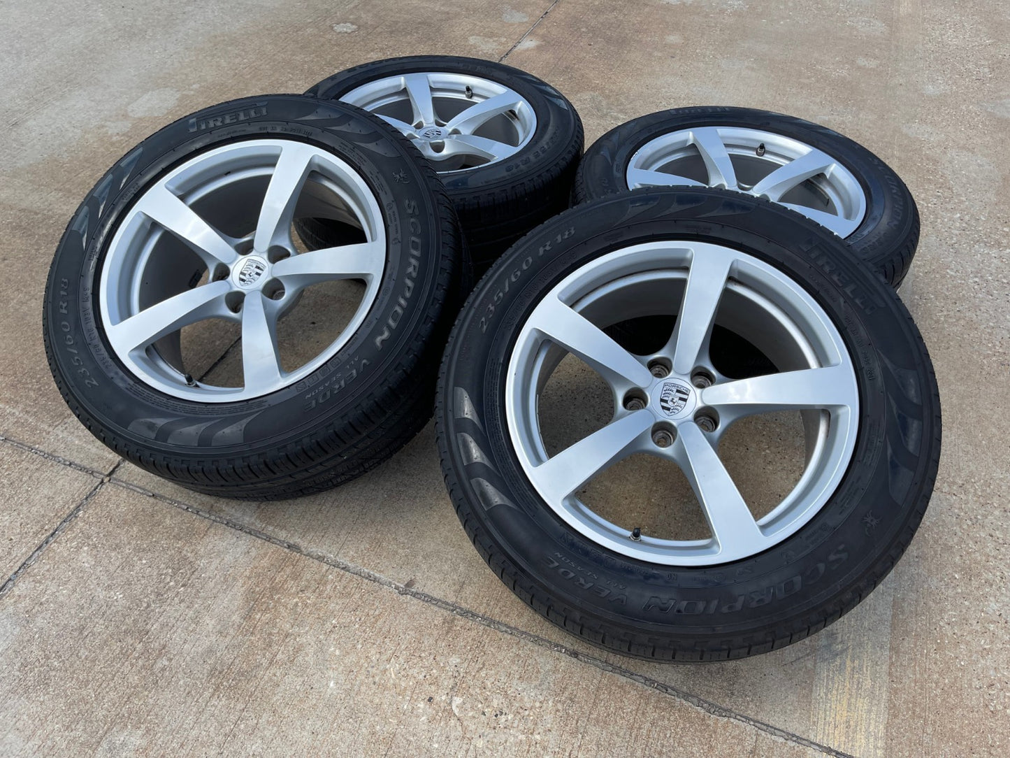 18" Porsche Macan OEM silver wheels rims 67519 67521 2020 2021 2022 2023 2024