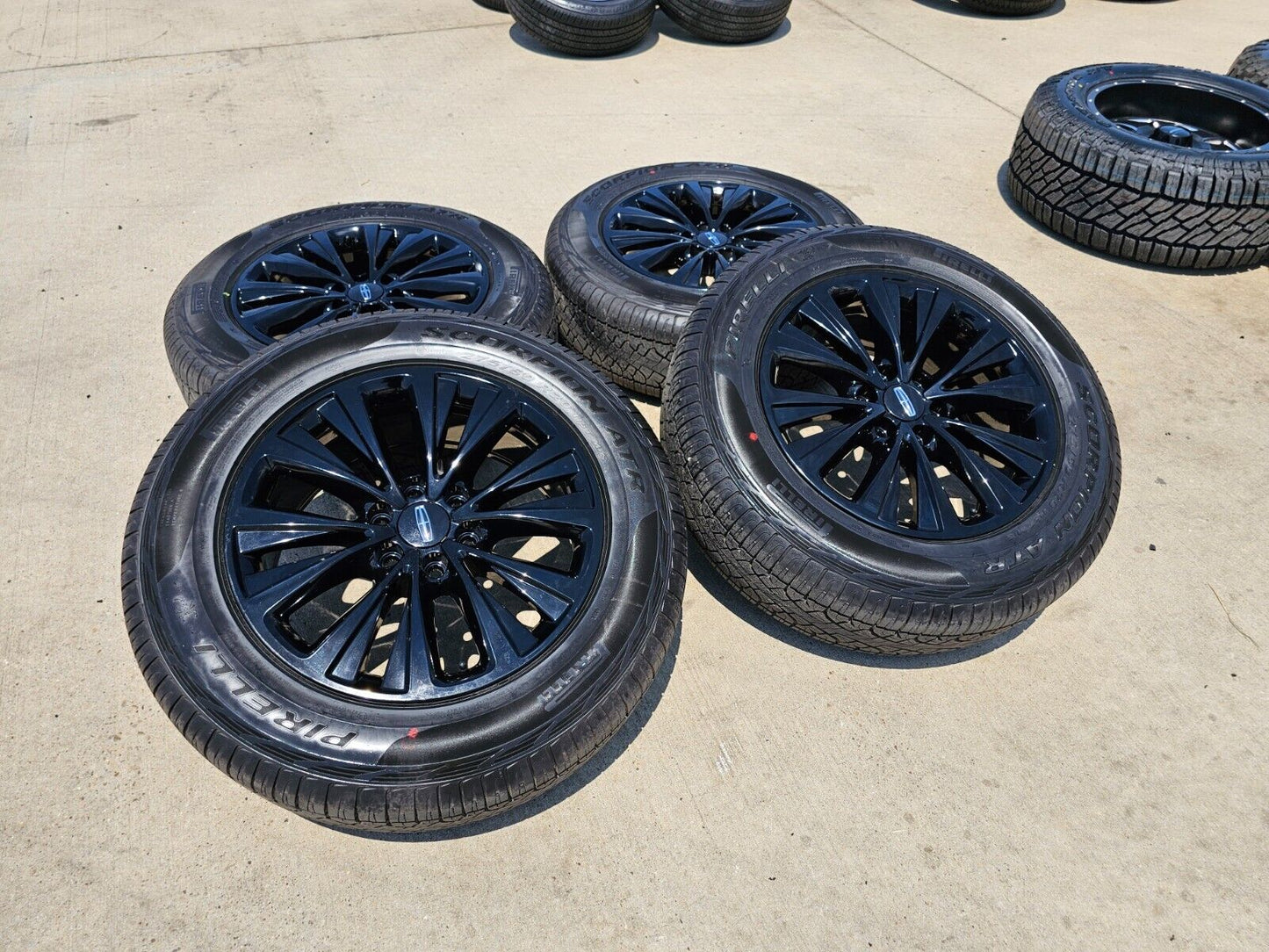 20" Lincoln Navigator OEM rims wheels 10024 tires 2015 2016 2017 2018 2020 2021
