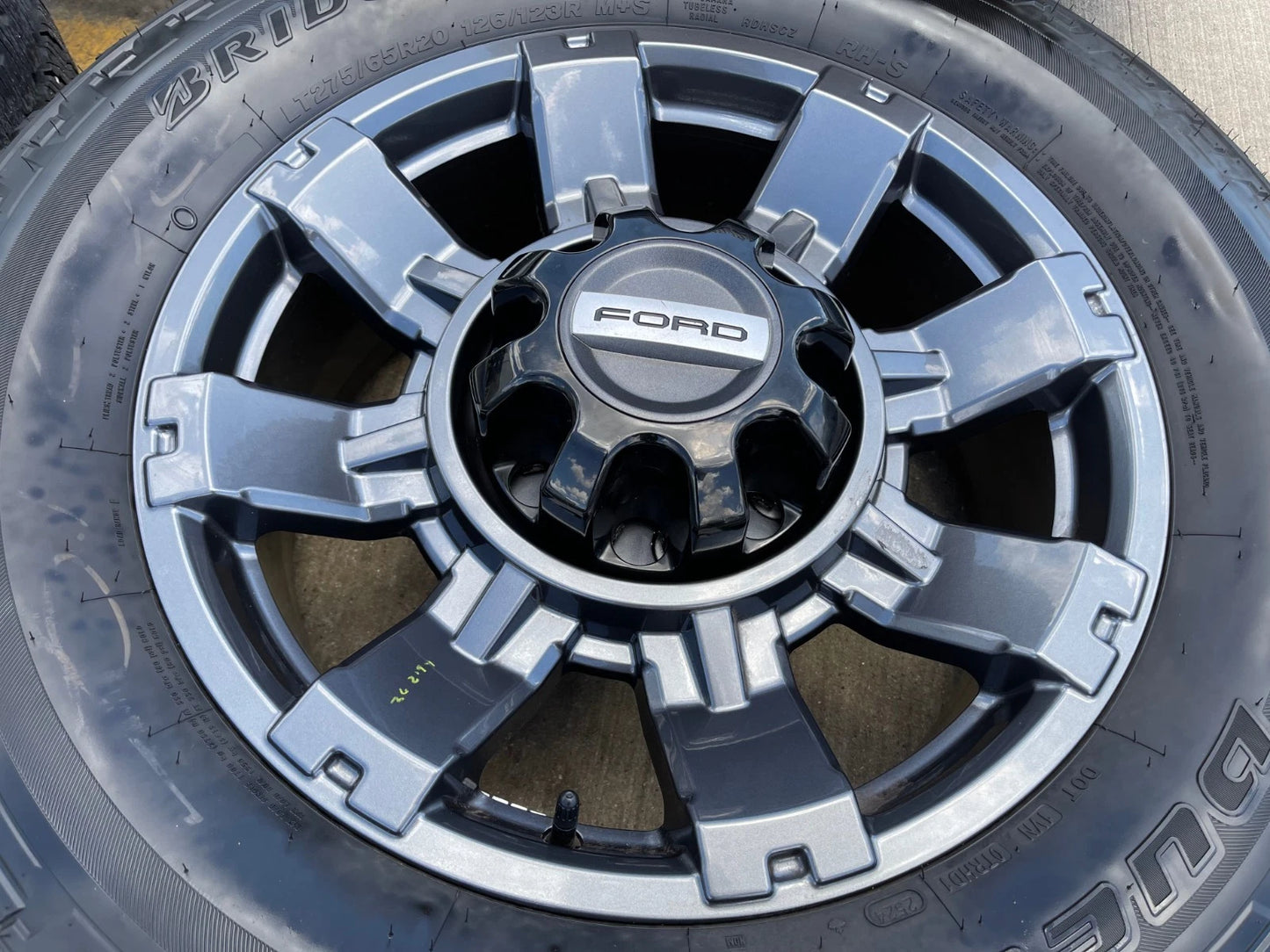20" Ford F-250 F-350 OEM gray Lariat 10485 10296 wheels rims tires