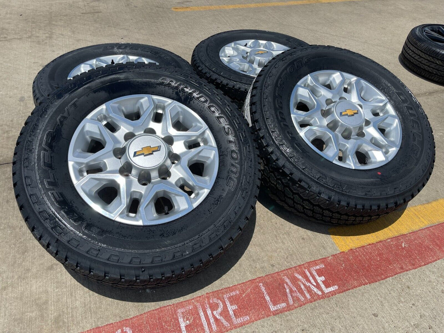 18" Chevy Silverado 2500 3500 OEM 5959 wheels rims tires 2022 2023 2024 2025 NEW