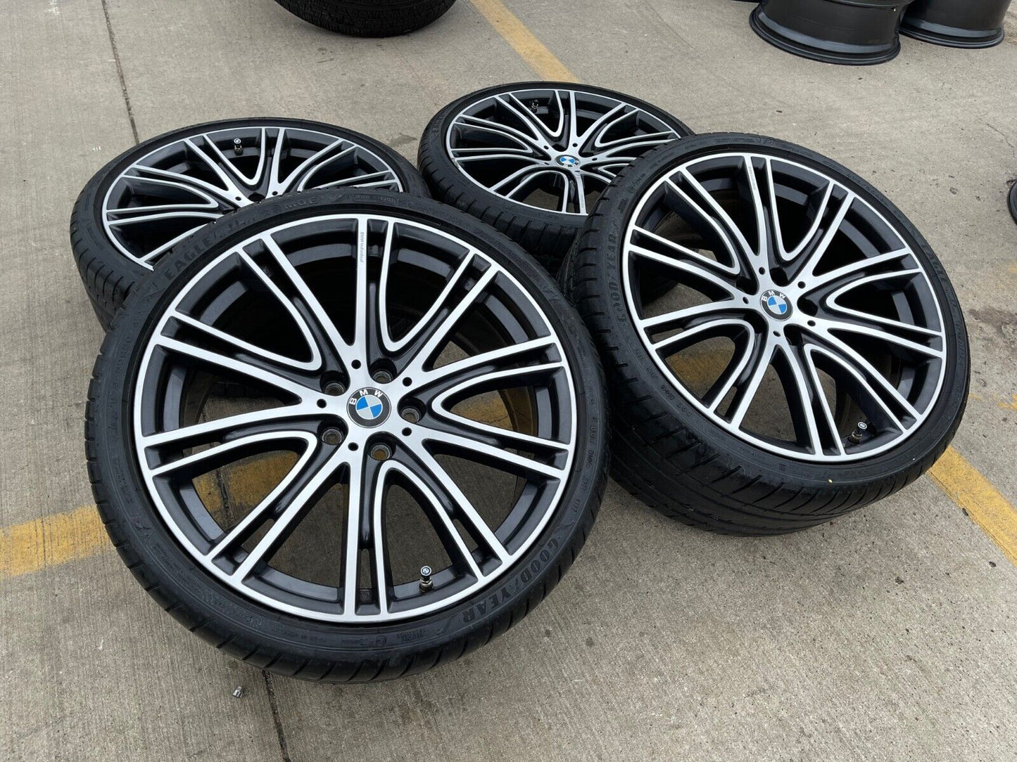 20" BMW OEM 530i M550i 5 Series wheels rims 86336 86340 tires