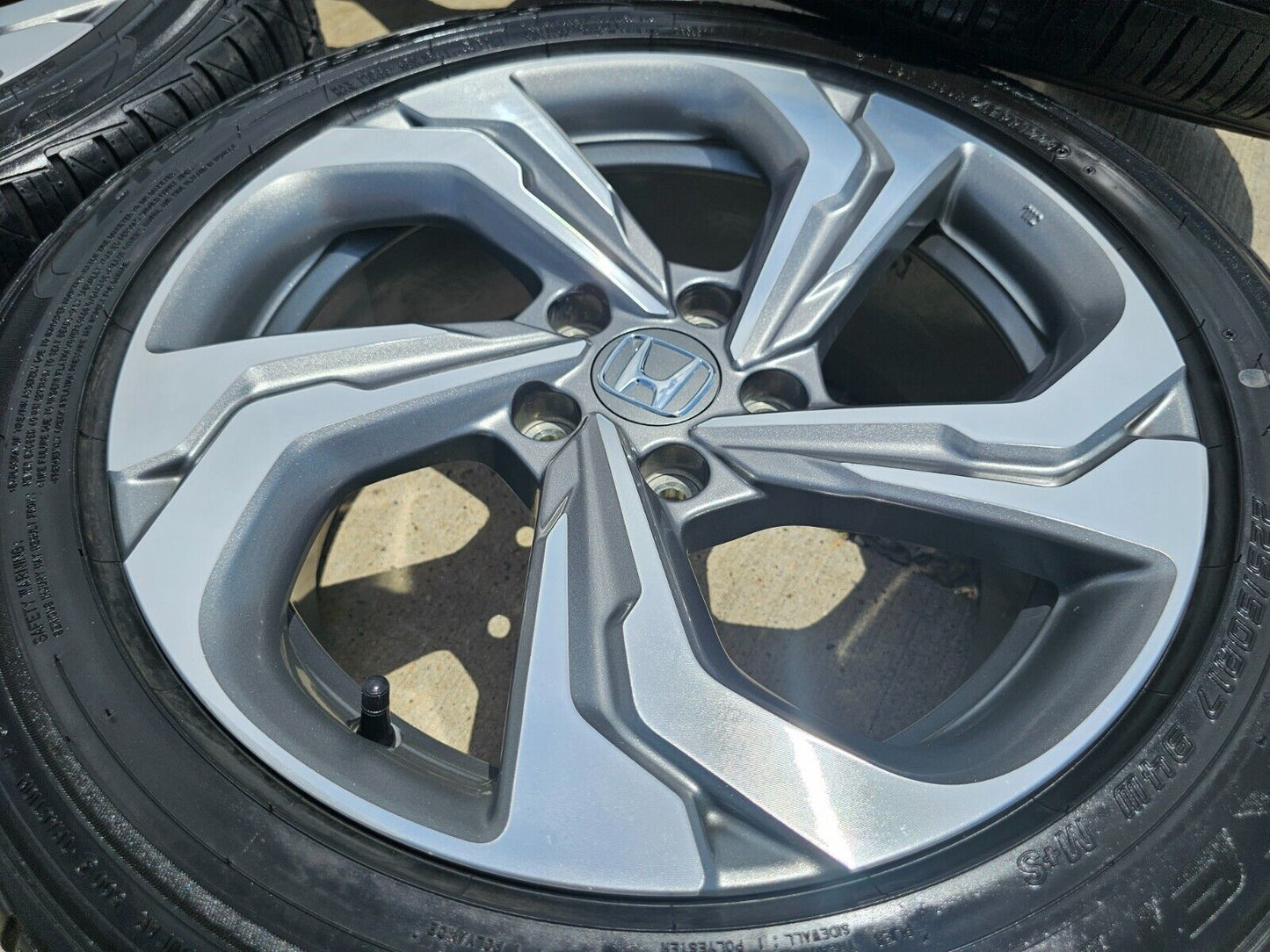 17" Honda Accord OEM wheels rims 64124 Civic HR-V tires