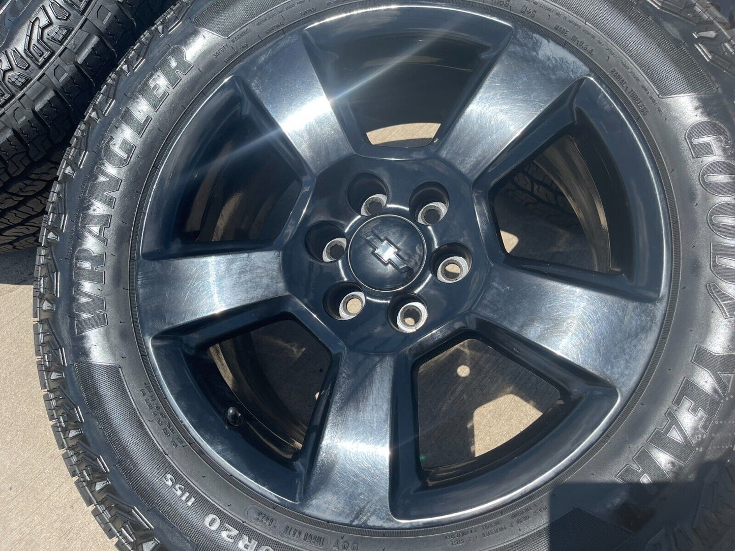 20" Chevy Tahoe 2020 Black Z71 OEM wheels rims 2017 2018 2019 2020 2021 2022