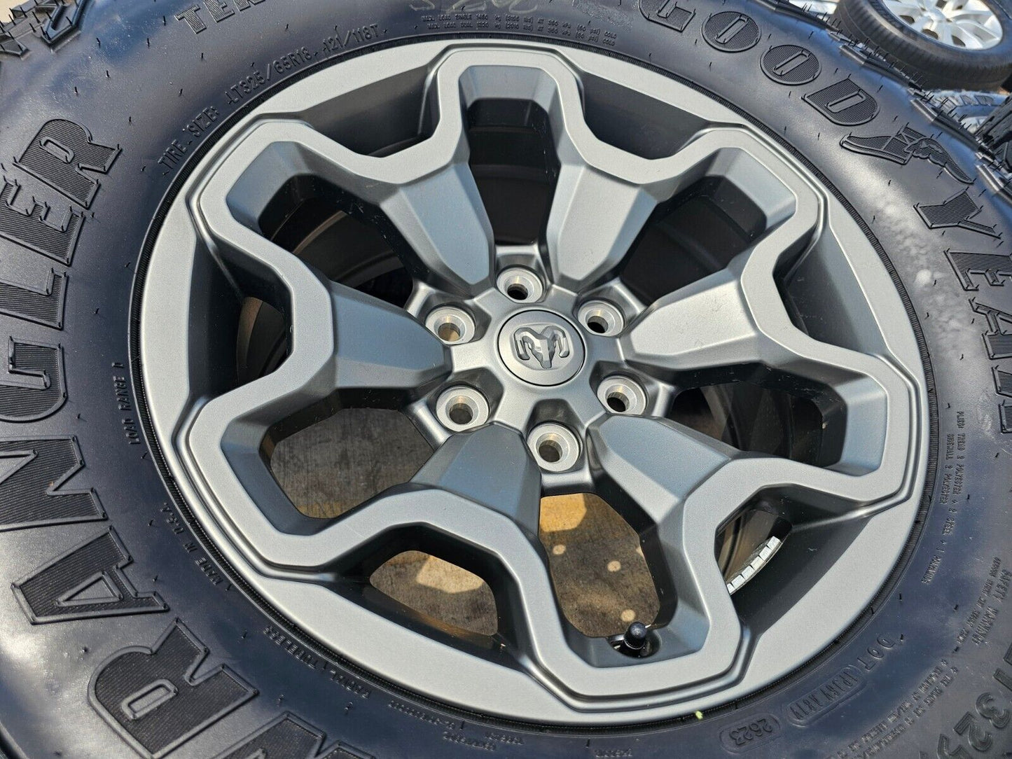 18" Dodge Ram 1500 TRX GRAY OEM 66002 wheels rims 35" tires 2023 2024 2025 NEW