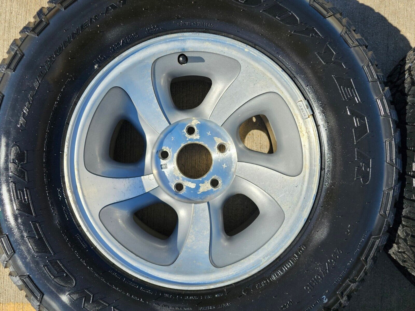 15" Chevy S10 Blazer Chevy wheels rims 5063 GMC NEW tires 5x120 5x4.75 2000 2004