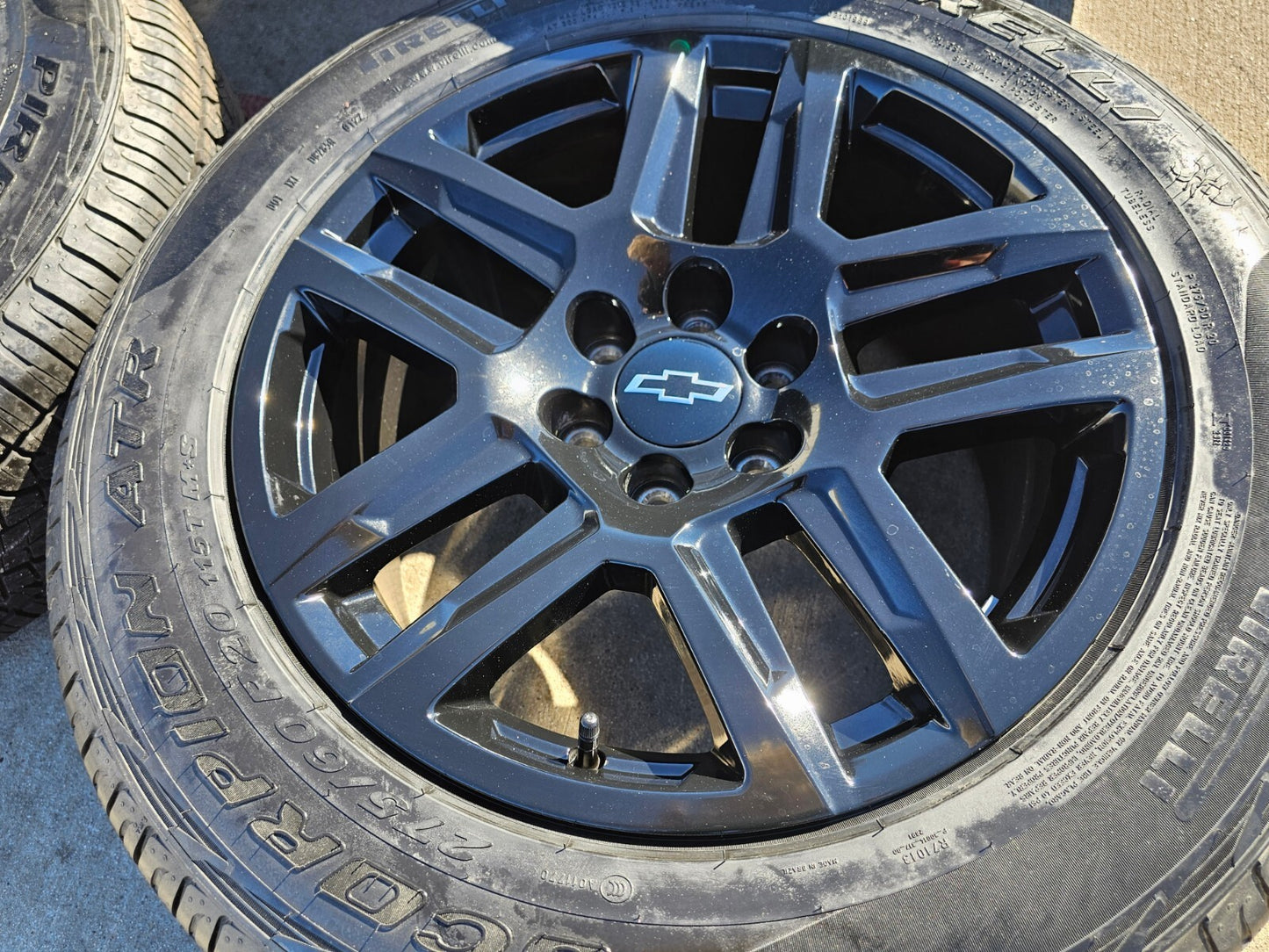 20" Chevy Silverado Tahoe Suburban ZR2 OEM wheels rims 5913 black 2024 2025 NEW