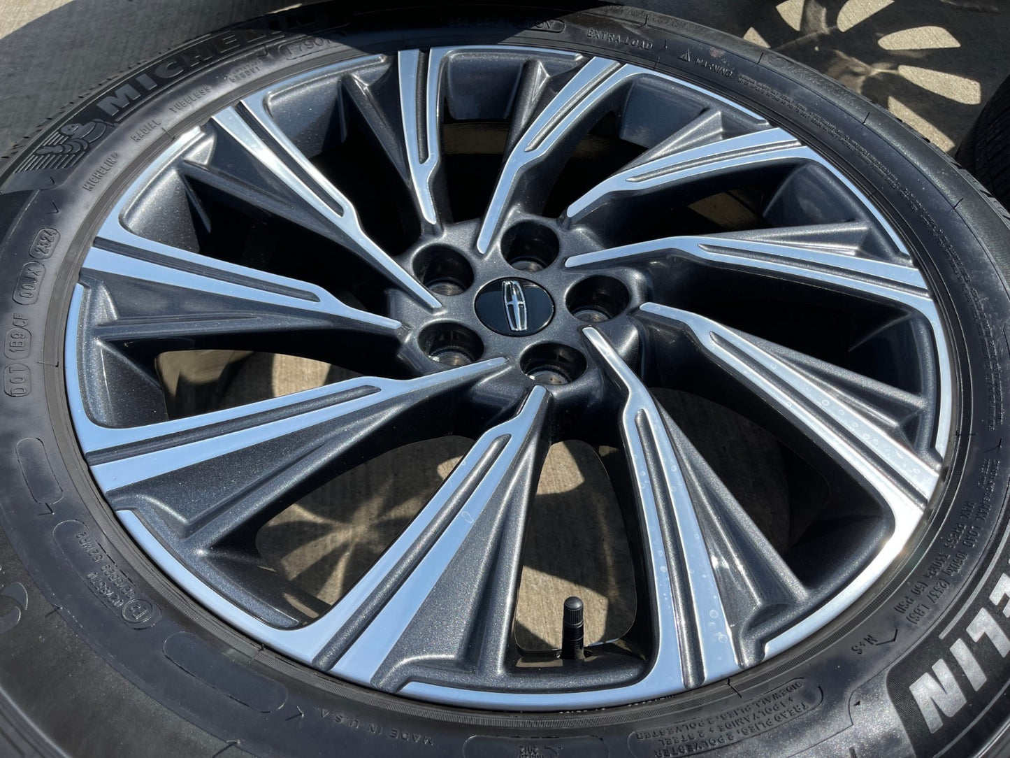 20" Lincoln Aviator OEM rims wheels 10188 Ford Explorer 2023 2024 2025 2026