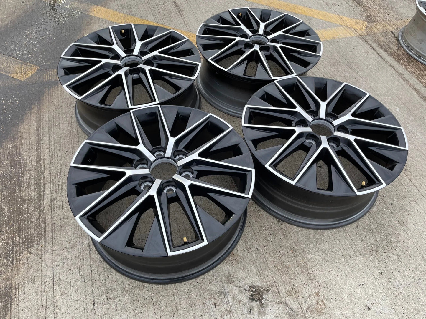 20" Lexus GX550 OEM wheels rims Toyota Land Cruiser Tundra 10545 LX600 2025 NEW