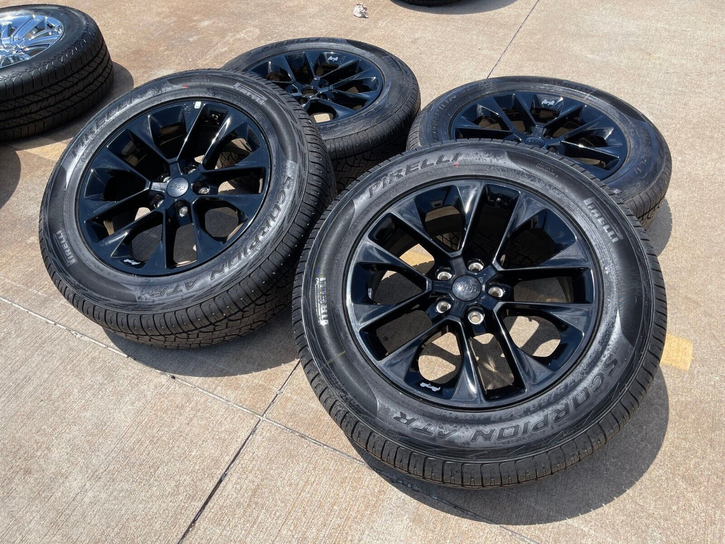 20" Jeep Wrangler HIGH ALTITUDE OEM Black wheels rims 96902 Gladiator NEW