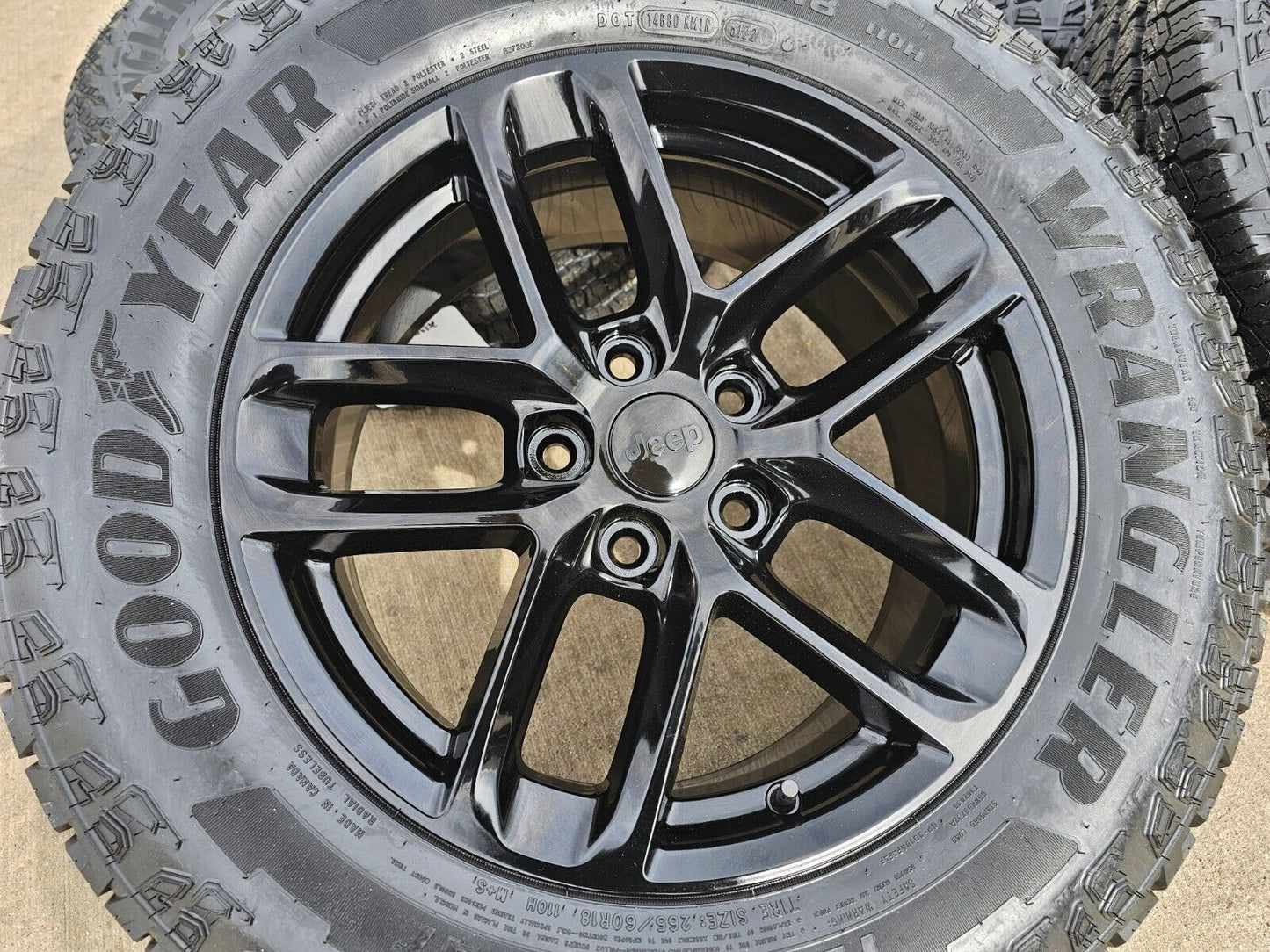 18" Jeep Grand Cherokee L OEM wheels rims 9286 Durango black 2023 2024 2025 NEW