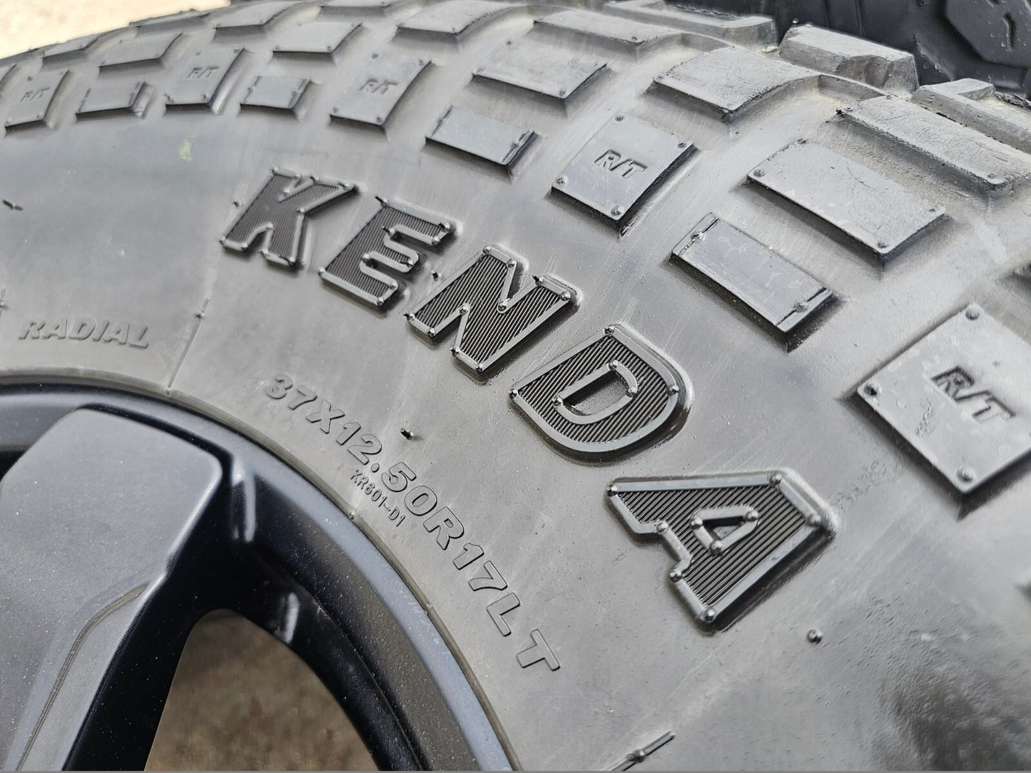 (4) 17" Ford Bronco wheels rims 95292 10383 SASQUATCH Ranger KENDA 37"