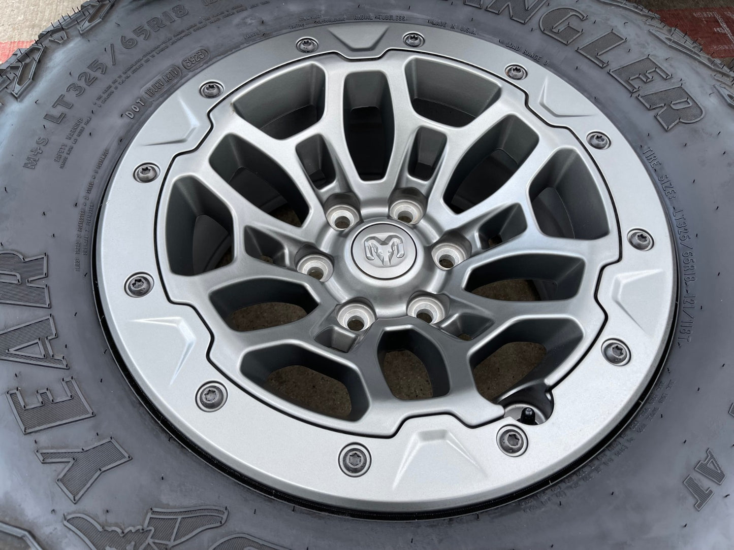 18" Dodge Ram 1500 RHO TRX Beadlock OEM wheel rim 2735 tires 2023 2024 2025 2026