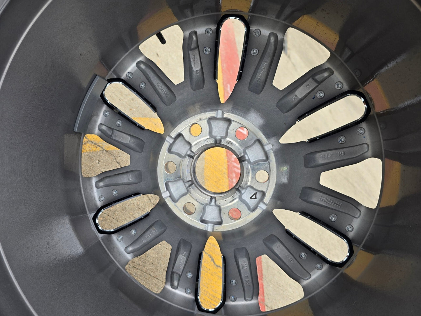 22" GMC Yukon Chevy Tahoe Escalade OEM 95513 wheel rim spare 2023 2024 2025