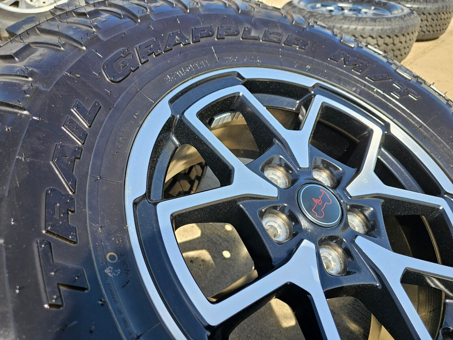 17" Jeep Wrangler Rubicon OEM wheels rims Gladiator tires NITTO 35" NEW