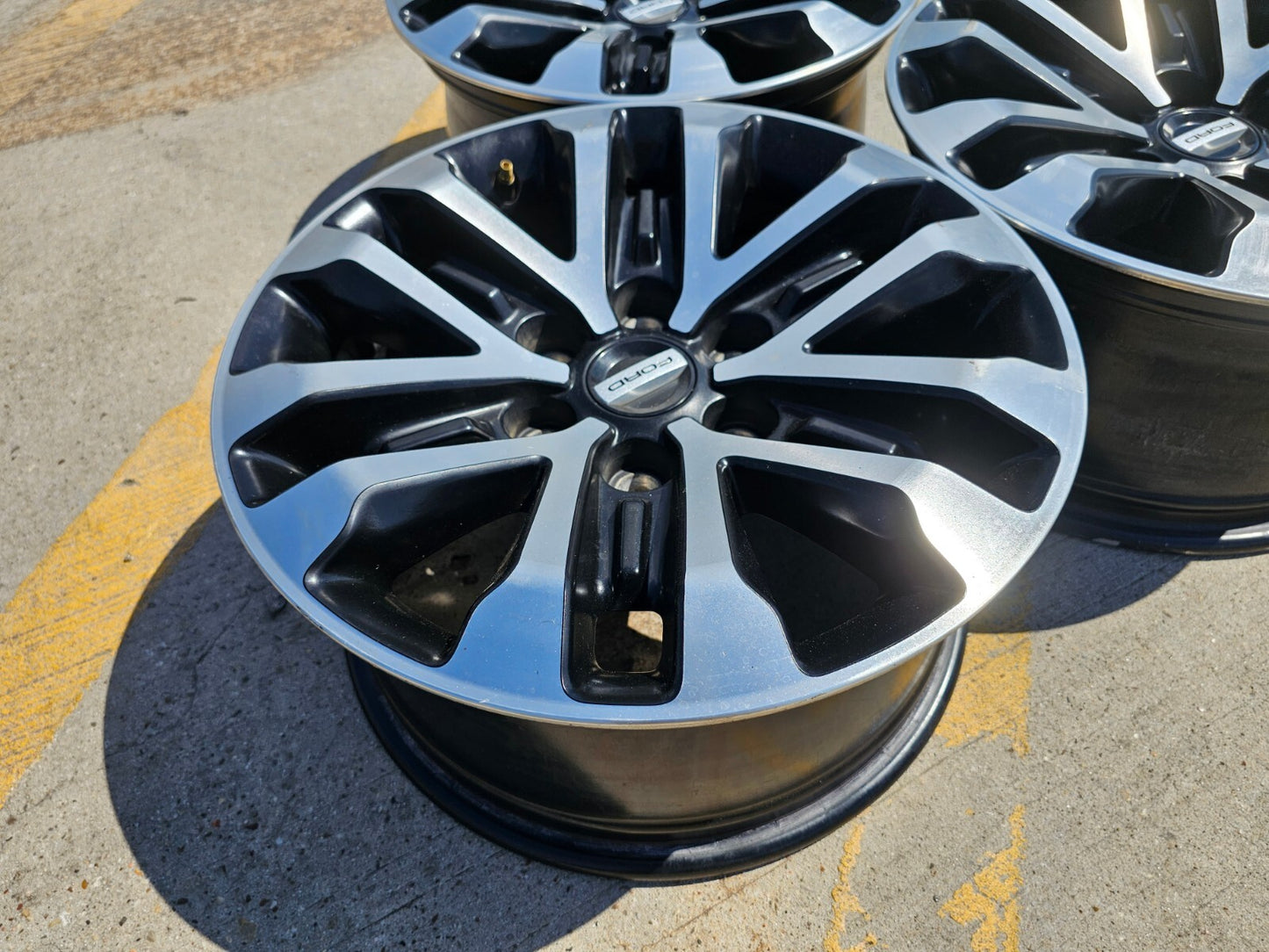 17" Ford F-150 Raptor OEM 96648 rim wheel spare
