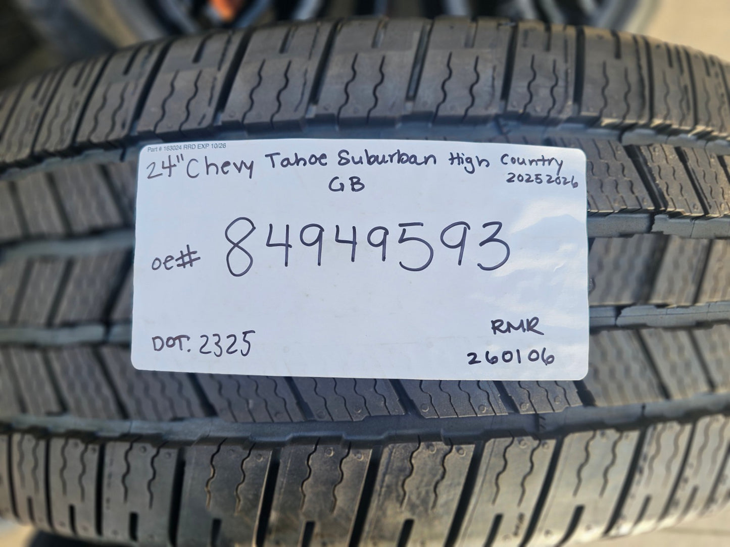 24" Chevy Tahoe Silverado OEM High Country wheels rims 2025 2026 NEW MICHELIN