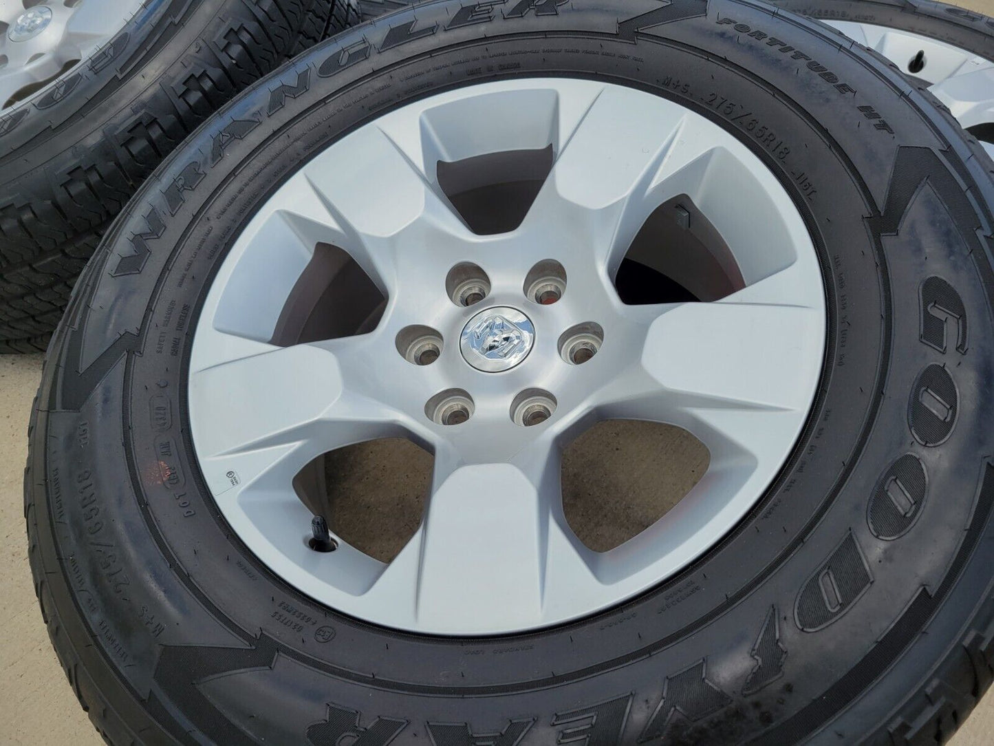 18" Ram 1500 OEM stock wheels rims 2669 tires 2019 2020 2021 2022 2023 2024 2025