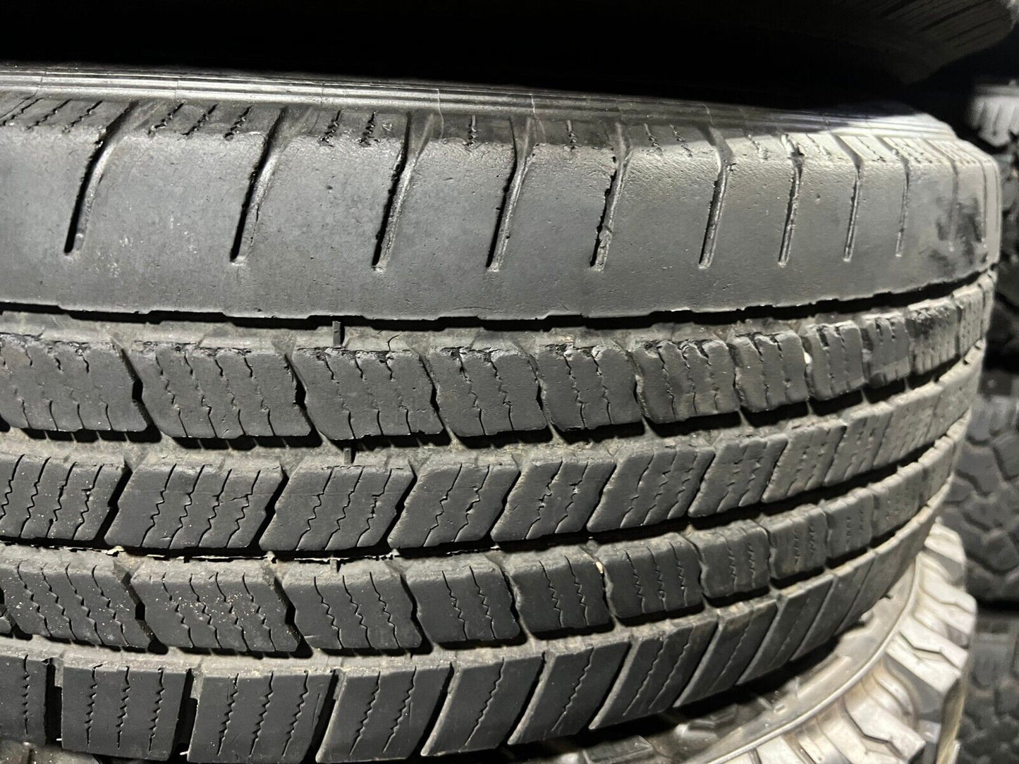 17" Ford F-250 F-350 OEM 3828 wheels rims tires MICHELIN 2021 2022 2023 2024