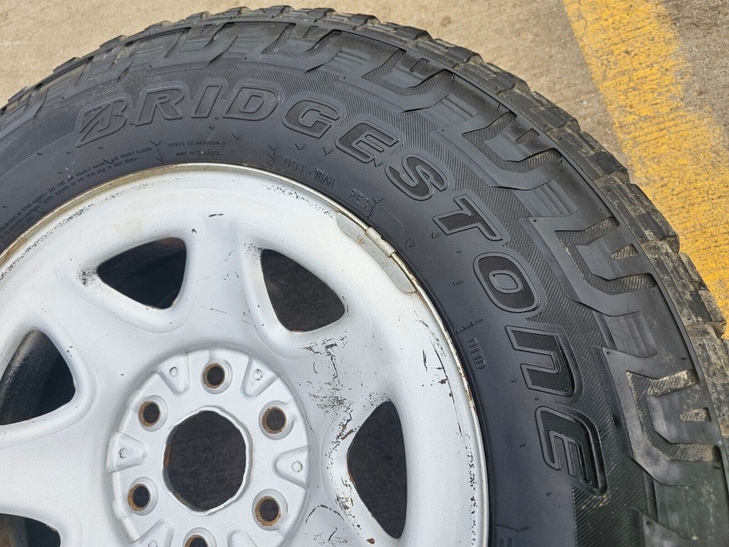 17" Chevy Silverado 1500 Tahoe Sierra OEM 5659 5655 wheel rim tire