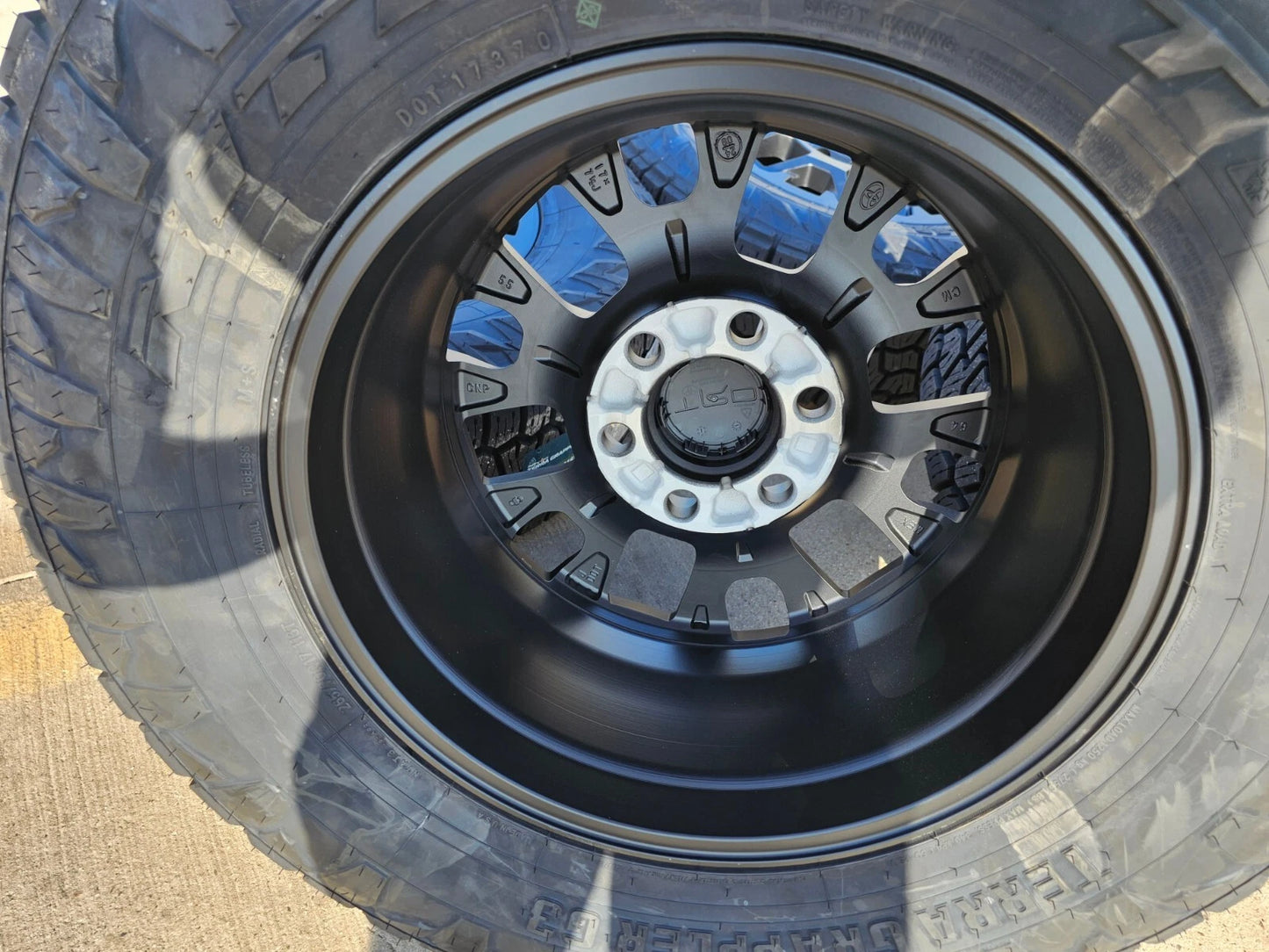 17" Toyota Tacoma 4Runner TRD OEM 10638 42611 95893 wheels rims 2025 NITTO NEW