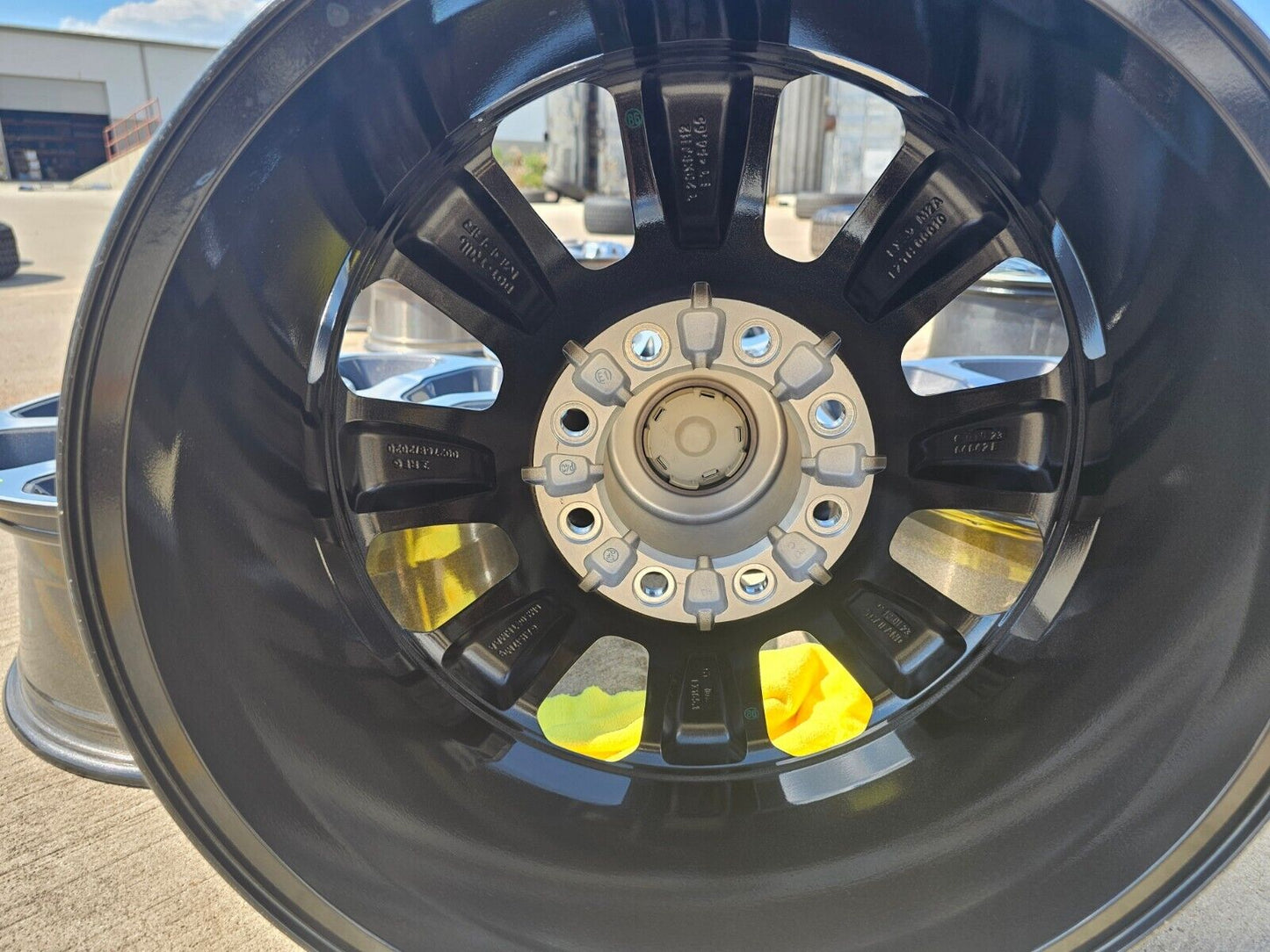 20" Dodge Ram 2500 3500 OEM wheels rims 2698 2699 2022 2023 2024 2025 NEW