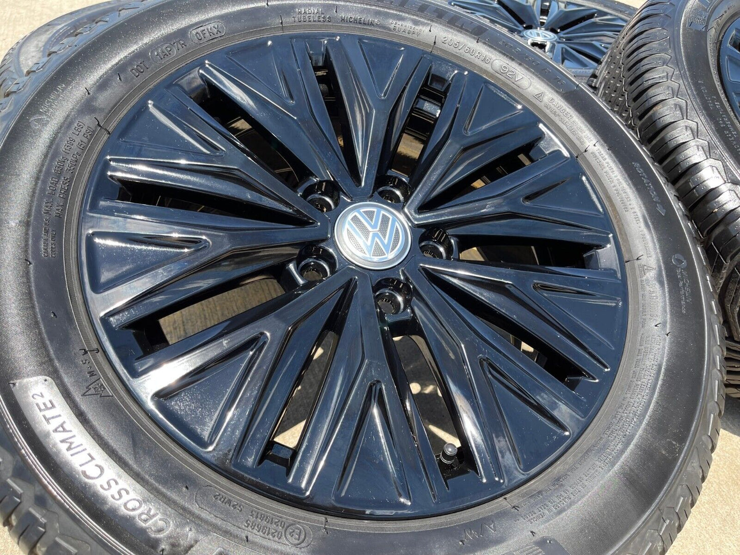 16" VW Jetta Passat OEM wheels rims 70045 Beetle 2019 2020 2021 2022 2023 2024