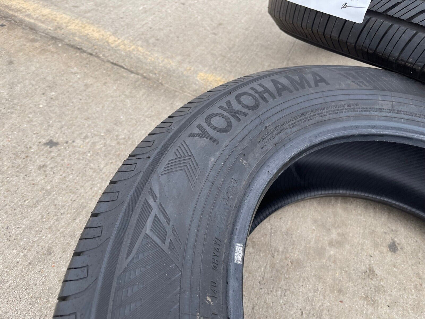 (4) 265/60/20 Yokohama Geolander X-CV tires NEW Sierra Tundra Silverado
