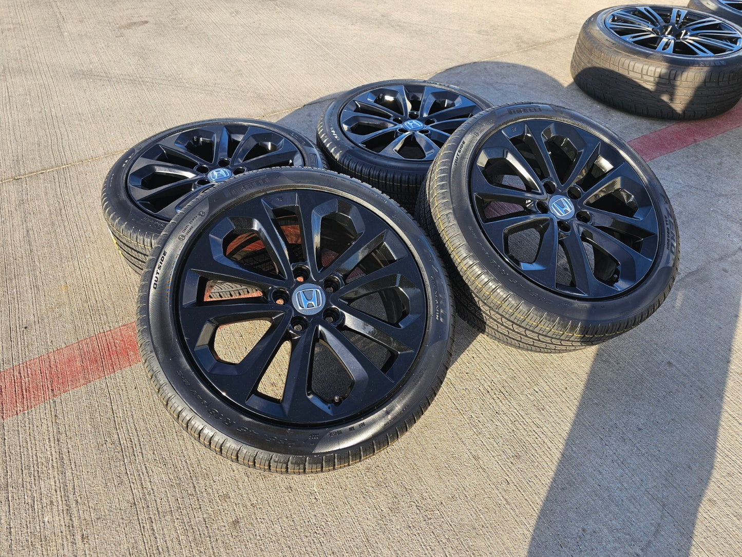 18" Honda Civic wheels rims OEM 64048 H-RV Accord tires PIRELLI NEW