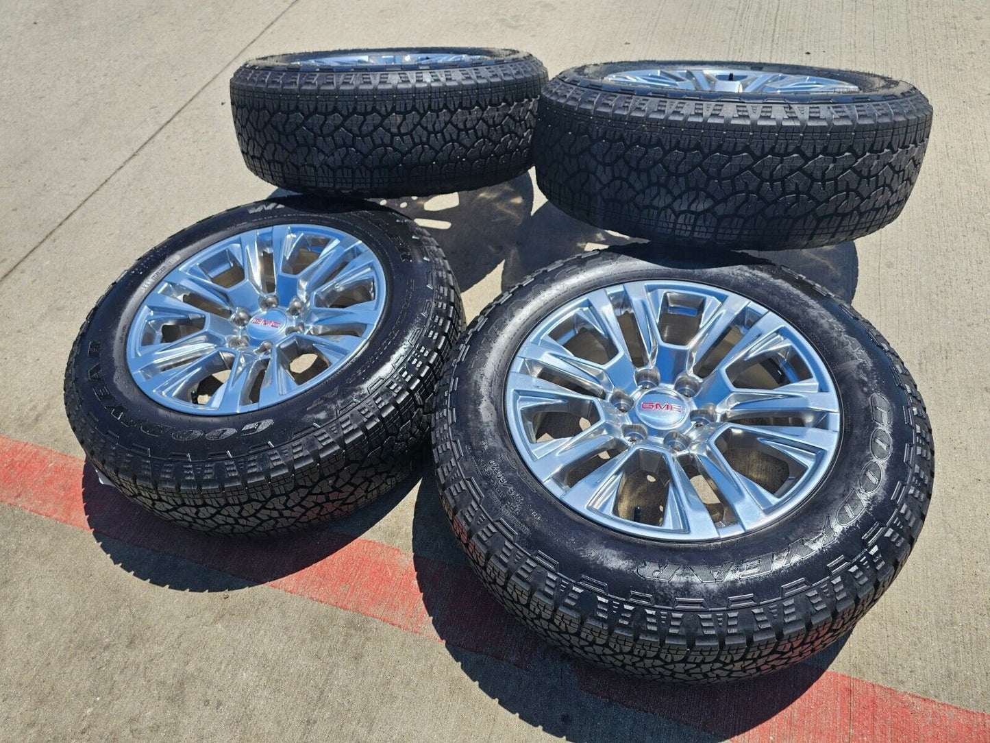 20" GMC Sierra Yukon DENALI OEM 5917 wheels rims 2022 2023 2024 2025 NEW A/T