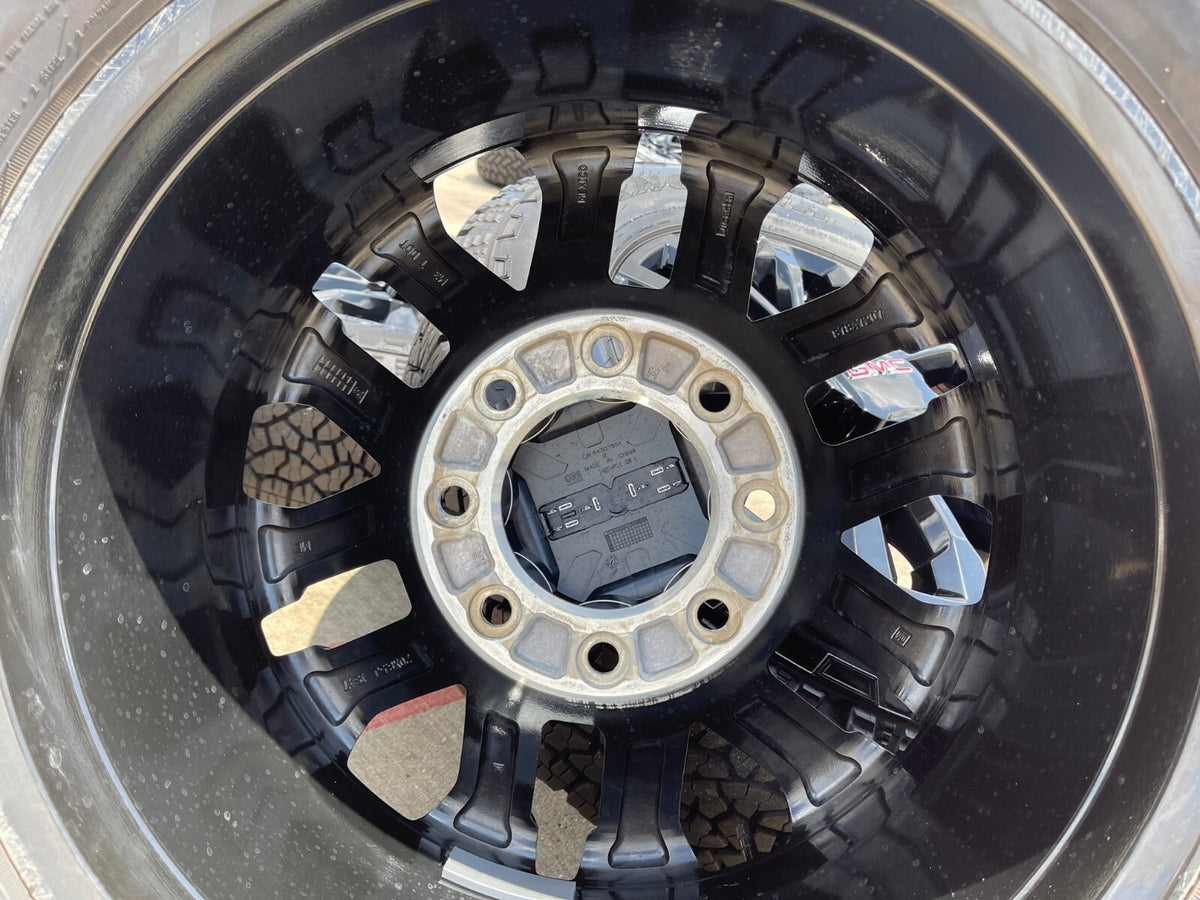 20" GMC AT4 Chevy Silverado Trail Boss 2500 OEM 94030 wheels rims 2025 2026 NEW
