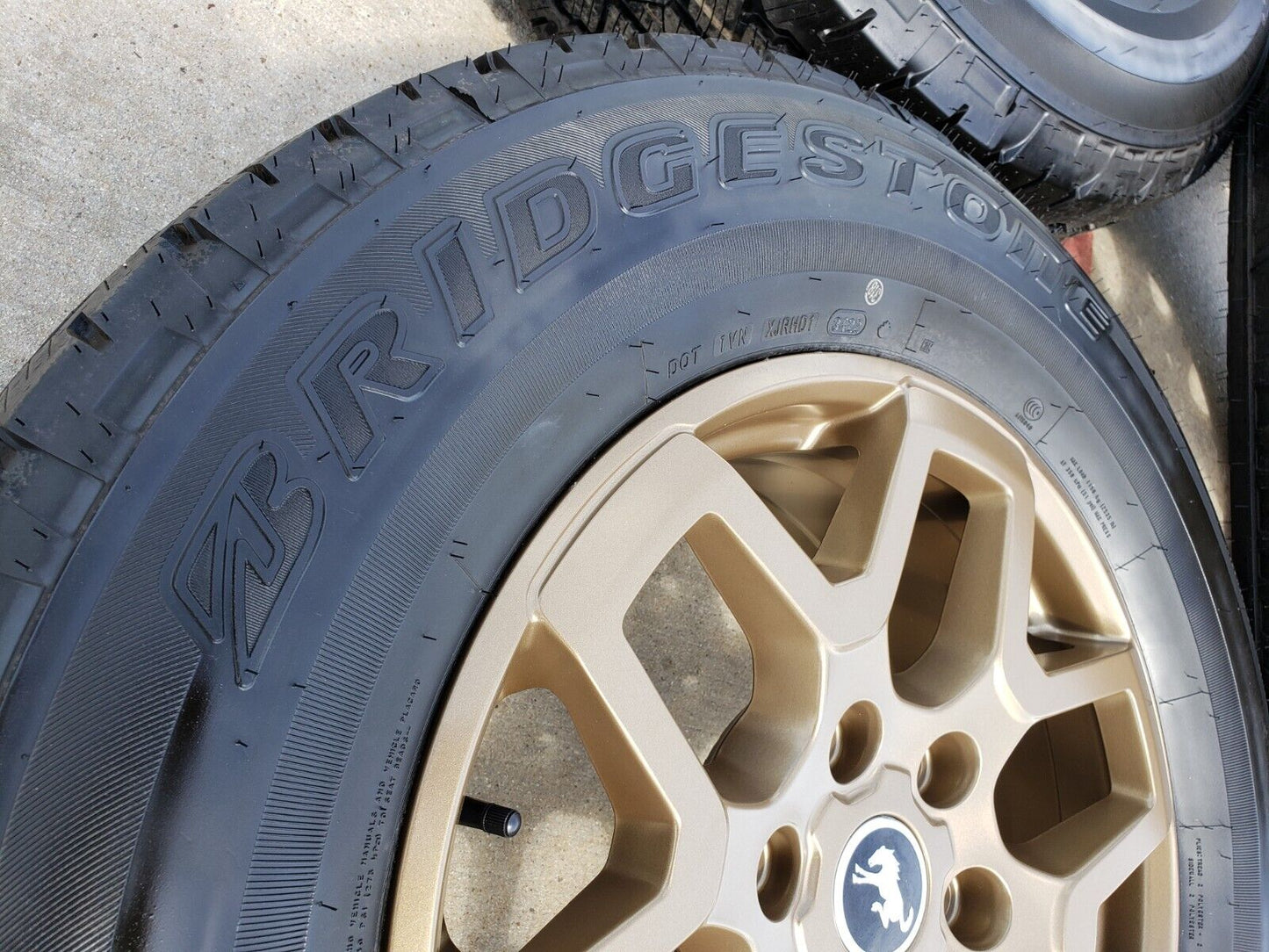 18" Ford Bronco BRONZE wheels rims tires 95213 Ranger tires 2022 2023 2024 NEW