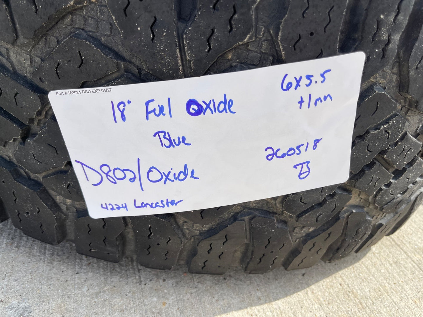 18x9 18" FUEL Oxide D802 Silverado RAM Tacoma wheels rims 6x139 6x5.5 35"
