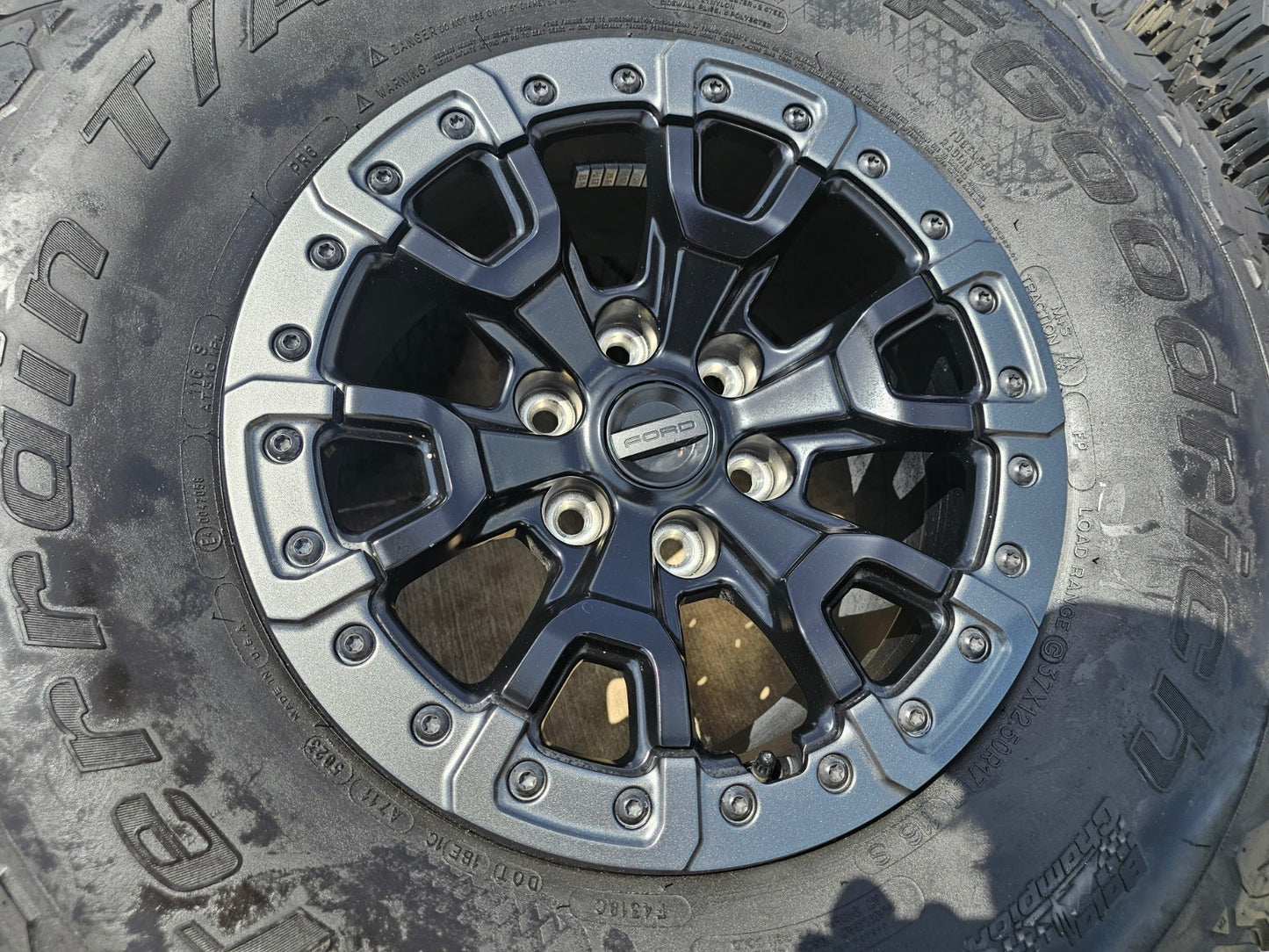 17" Ford F-150 Raptor Bronco OEM rims wheels 51222 Beadlock 2024 2025 BFG 37"