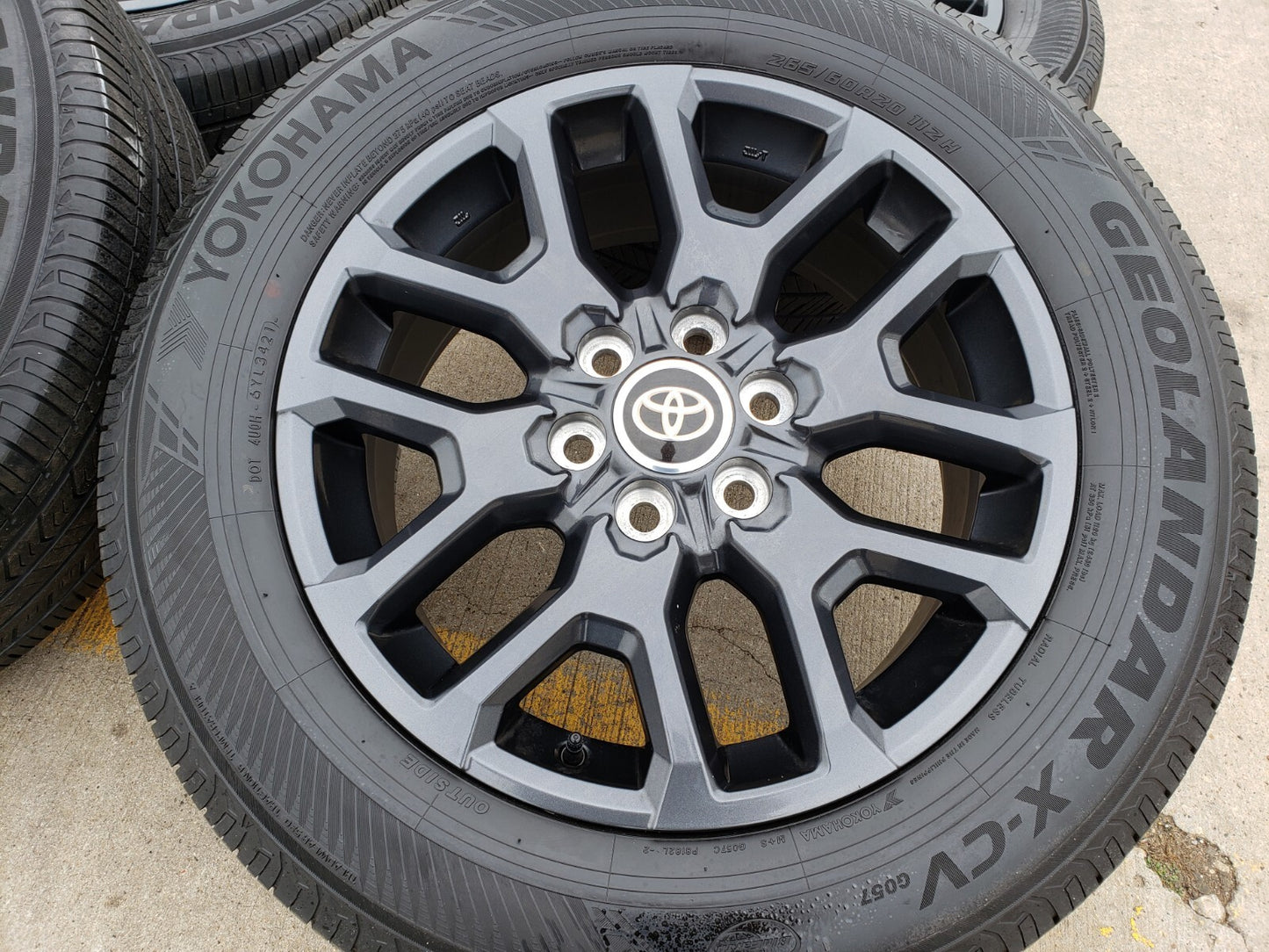 20" Toyota Tundra TSS TRD OEM wheels rims 95359 75277 Sequoia 2023 2024 2025