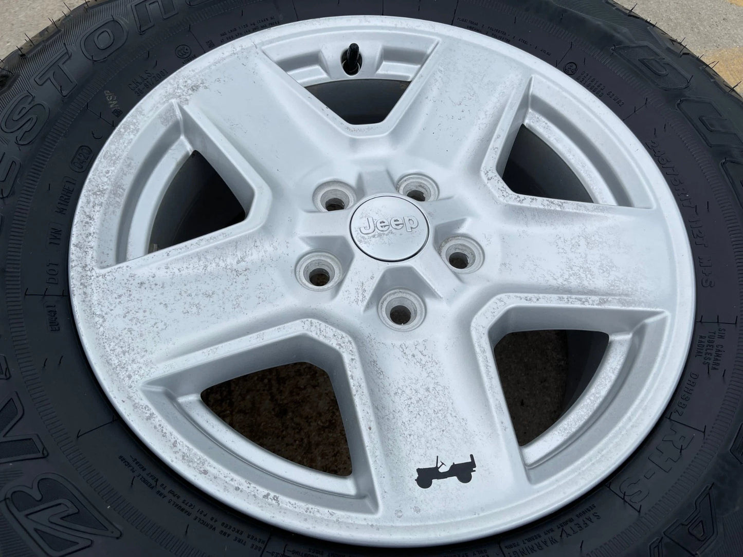 17" Jeep Gladiator SPORT OEM wheel rim 9235 spare Wrangler 2022 2023 2024 2025