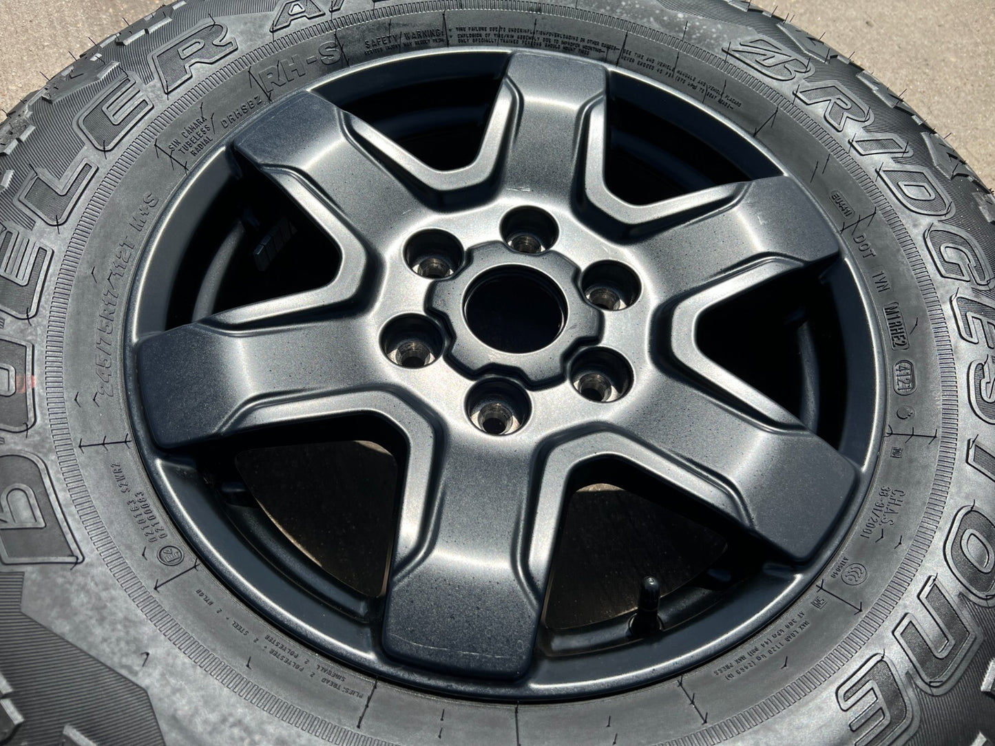 17" Ford Bronco wheel rim 95292 10383 SASQUATCH Ranger 2021 2022 2023 2024 NEW