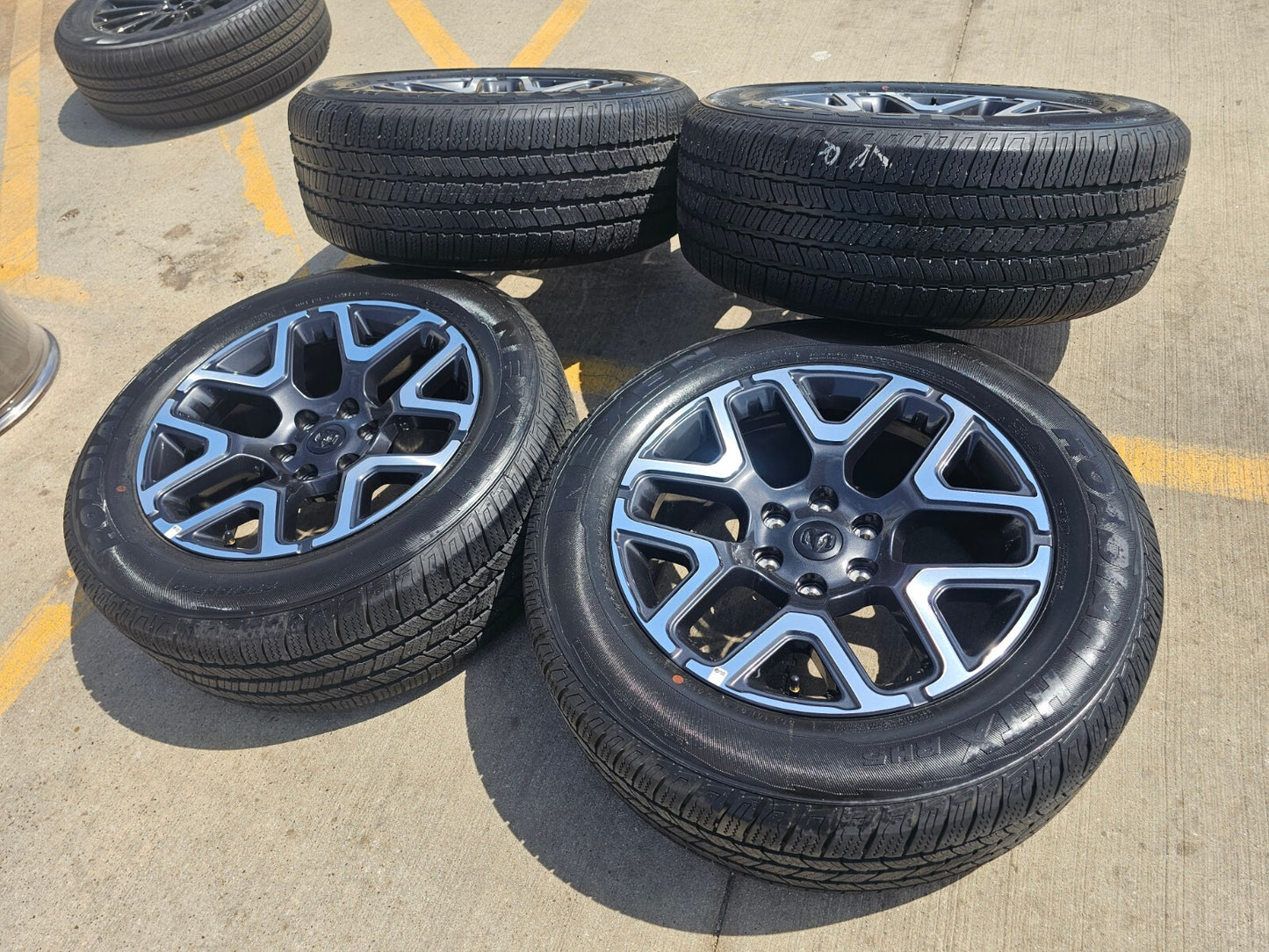 20" Dodge Ram 1500 OEM Laramie wheels rims tires 68583860AA 2024 2025 NEW