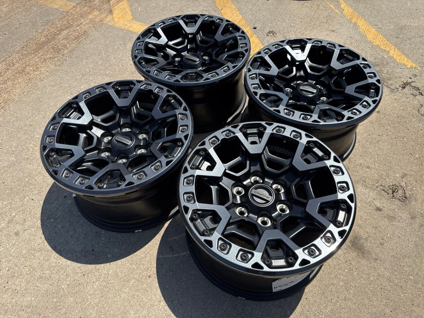 17" Ford F-150 Raptor R OEM BEADLOCK rims wheels 2024 2025