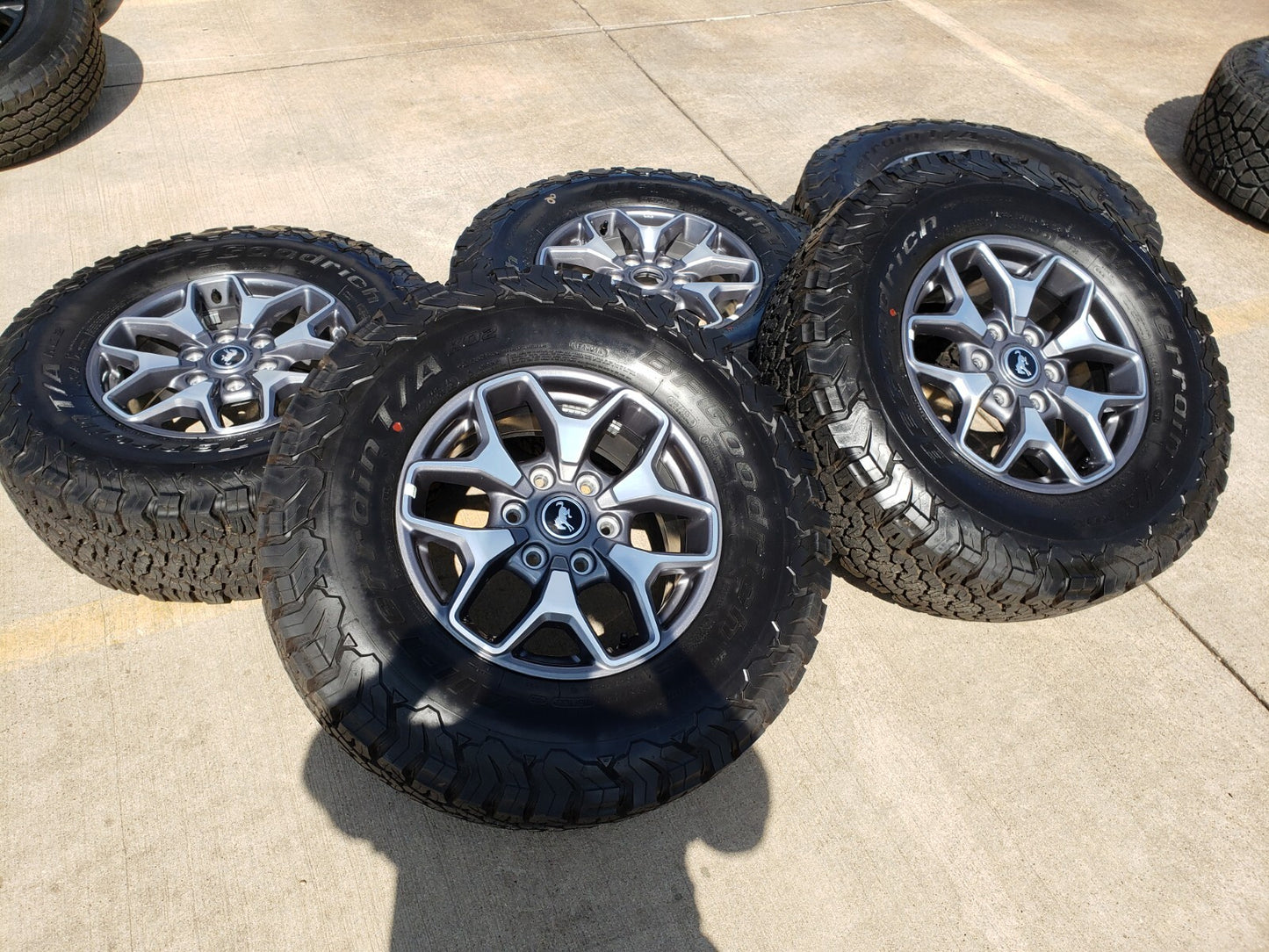 17" Ford Bronco wheels rims SASQUATCH Ranger 95229 10387 BFG 2024 2025 2026 NEW