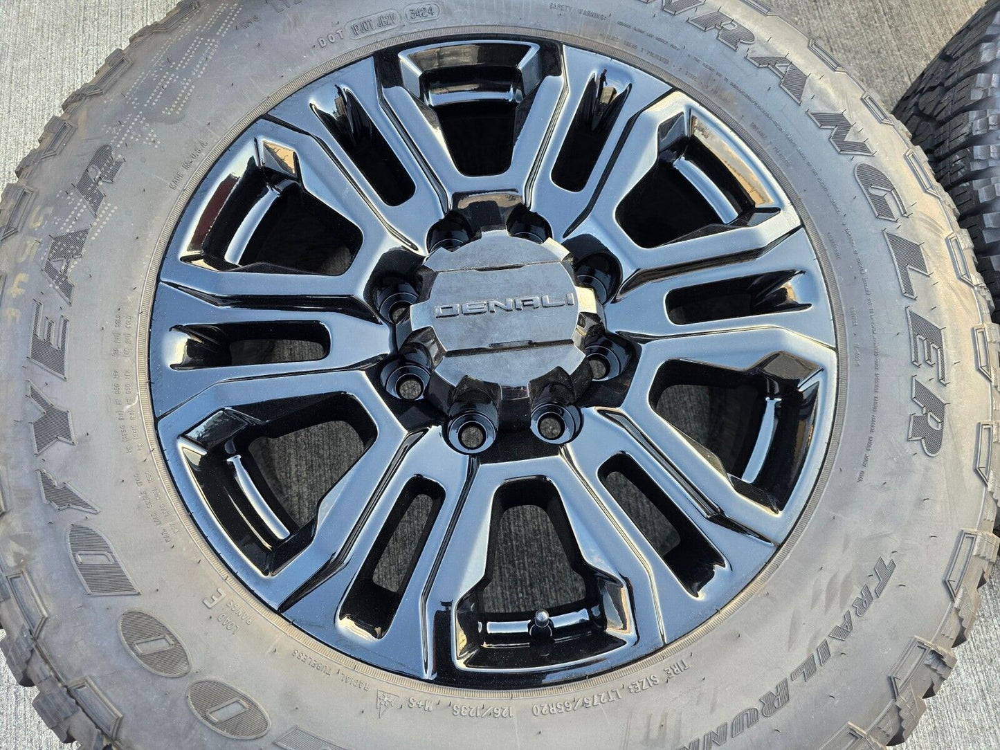 20" GMC Sierra Chevy 2500 OEM 5957 BLACK DIAMOND wheels rims 2024 2025 NEW